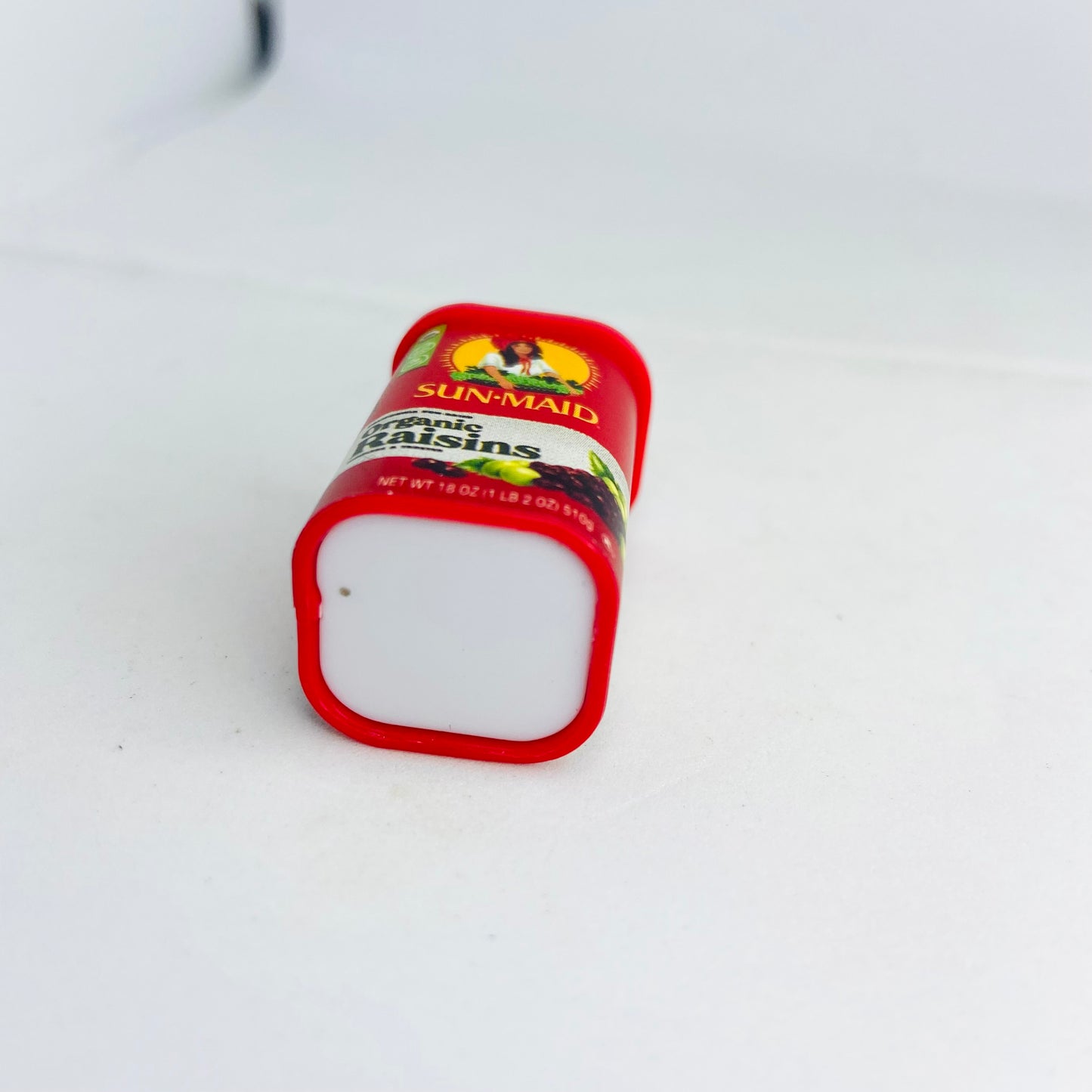 ZURU Mini Brands Candies x5 Iconic Bundle Series 2 (Clean & Simple, Sun-maid, Basket, Cereals)