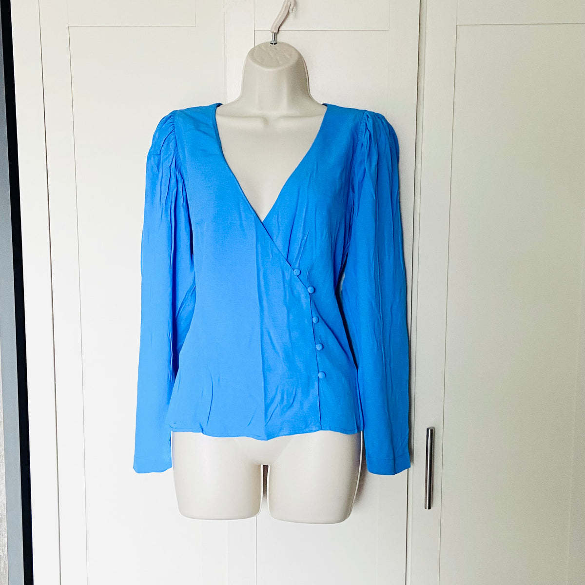 Mango | Light Blue | Lightweight Crossover Button Blouse | Long Sleeve | Relaxed Fit | Size Small | NEW