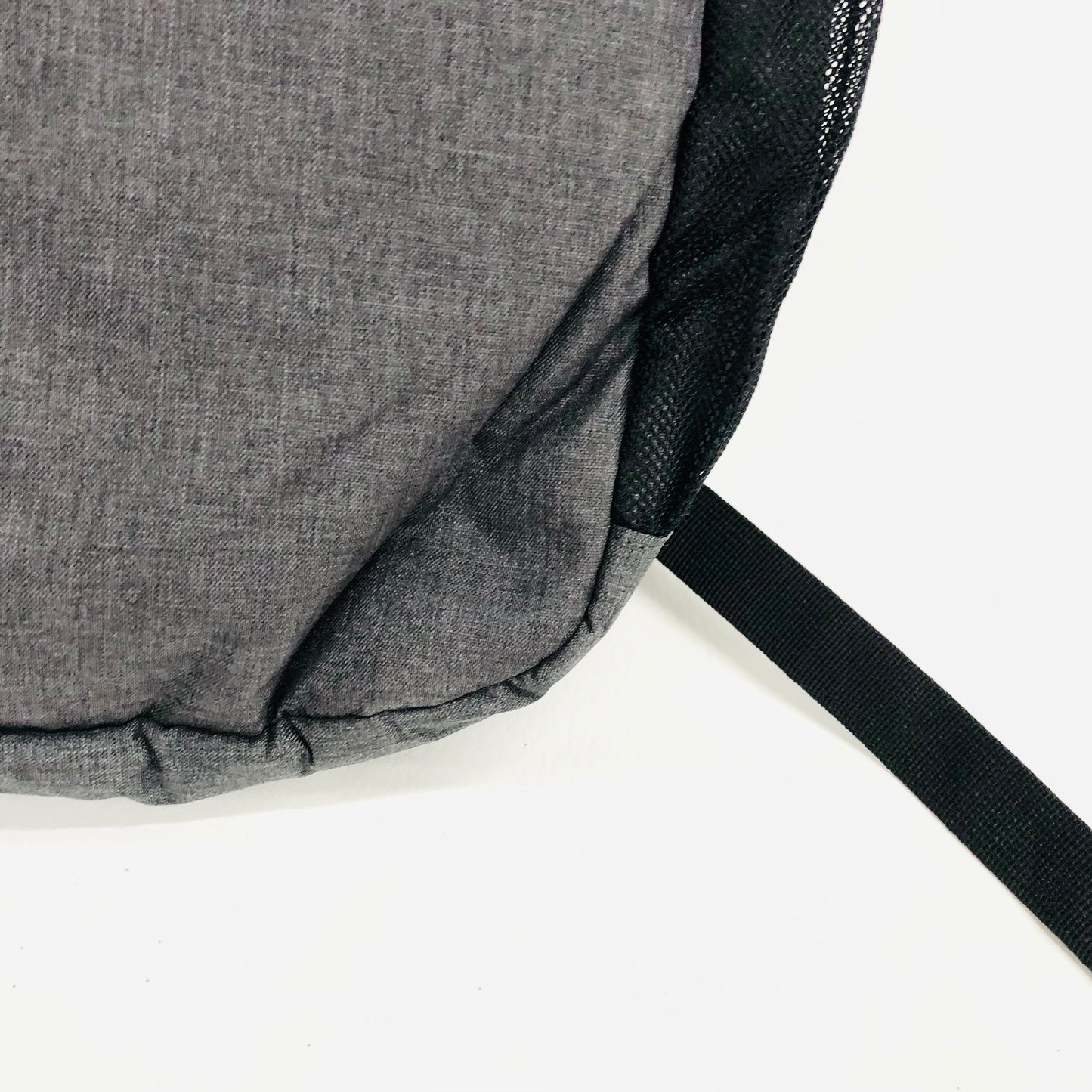 HP Prelude Pro 15.6 Inch Backpack Laptop Carrying Bag Stylish Commuter NEW
