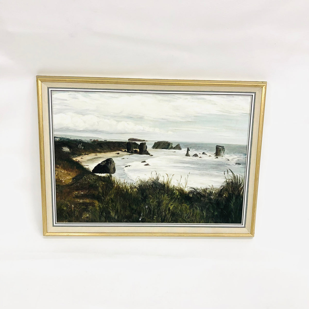 Original M.E Wood (1979?) Seascape Oil Painting Coast Rocks Beach Gold Frame