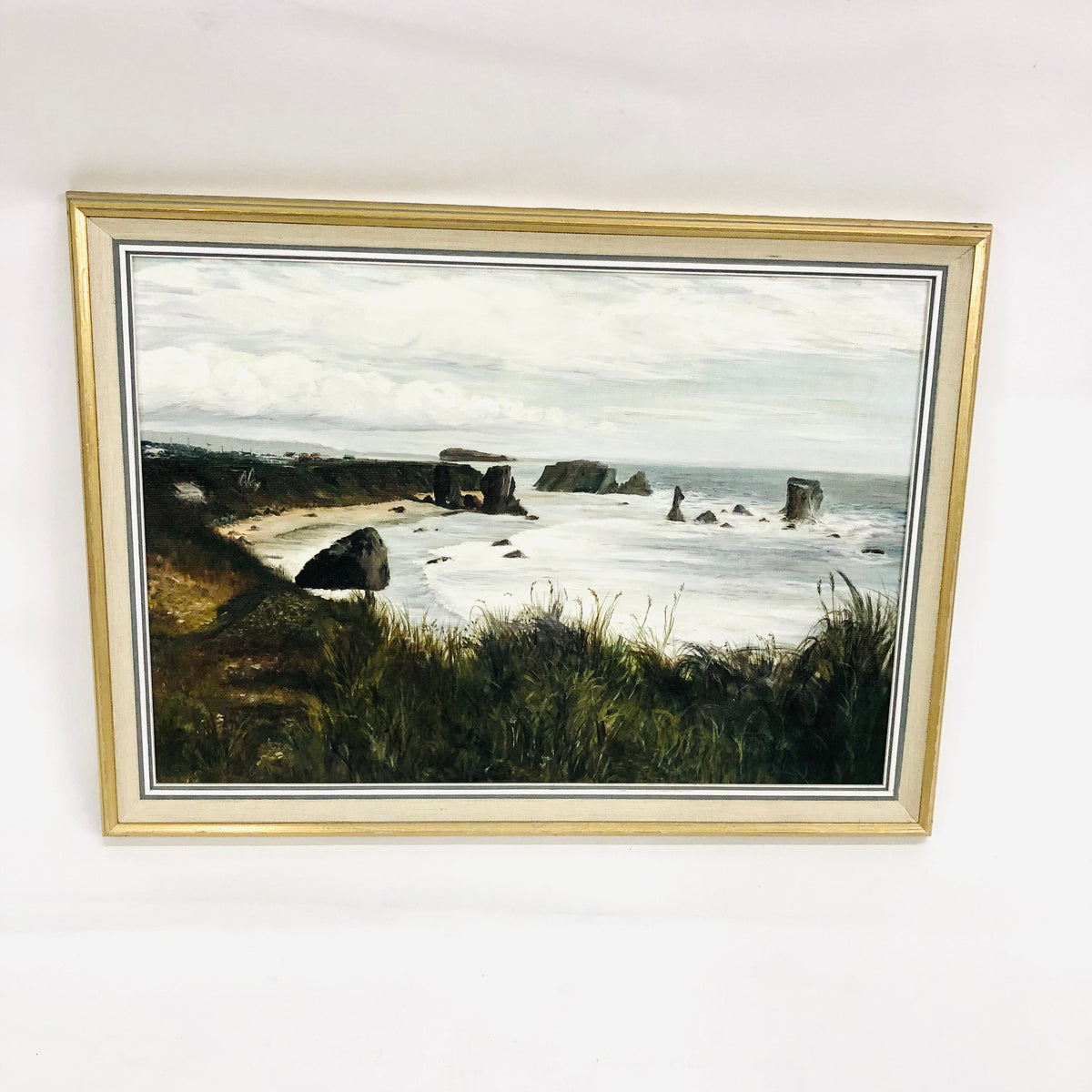 Original M.E Wood (1979?) Seascape Oil Painting Coast Rocks Beach Gold Frame