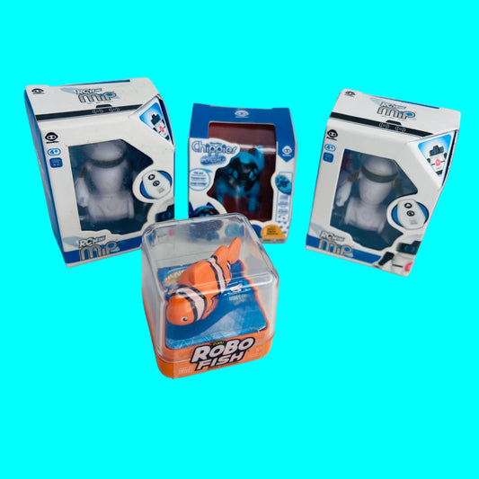 ZURU Mini Brands Toys Robots x4 Bundle Series 1&2 (RC Mini MiP x2, Chipper, RoboFish)