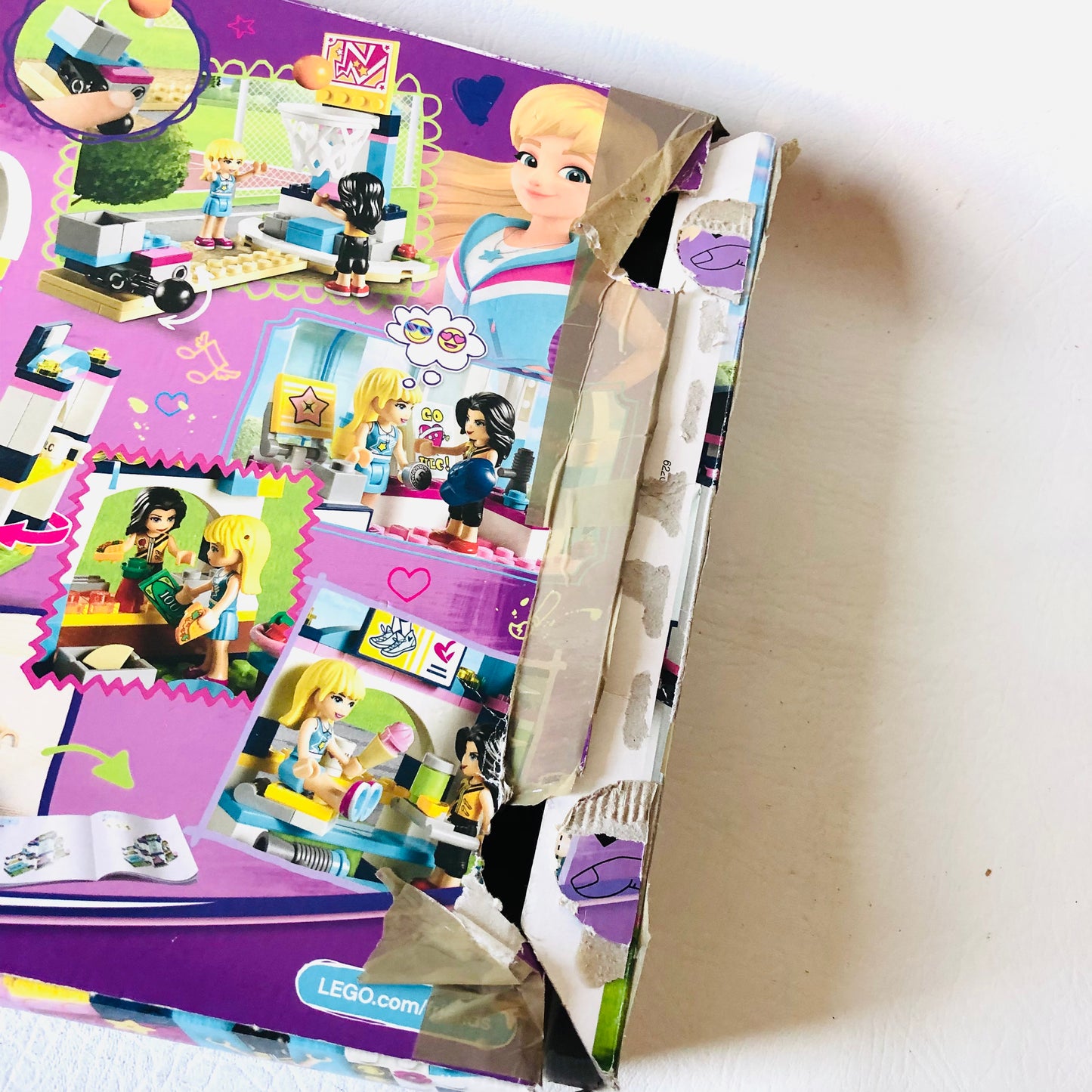 LEGO Friends: Stephanie's Sports Arena (41338)100% Complete With Box, Instructions and Minifigures