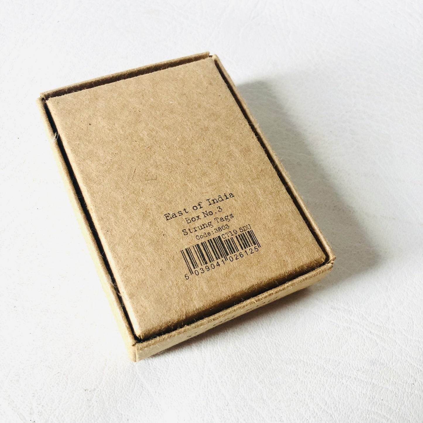 10x East of India Strung Luggage Tags Shabby Chic DIY Gift Tag Craft Boxed Kraft