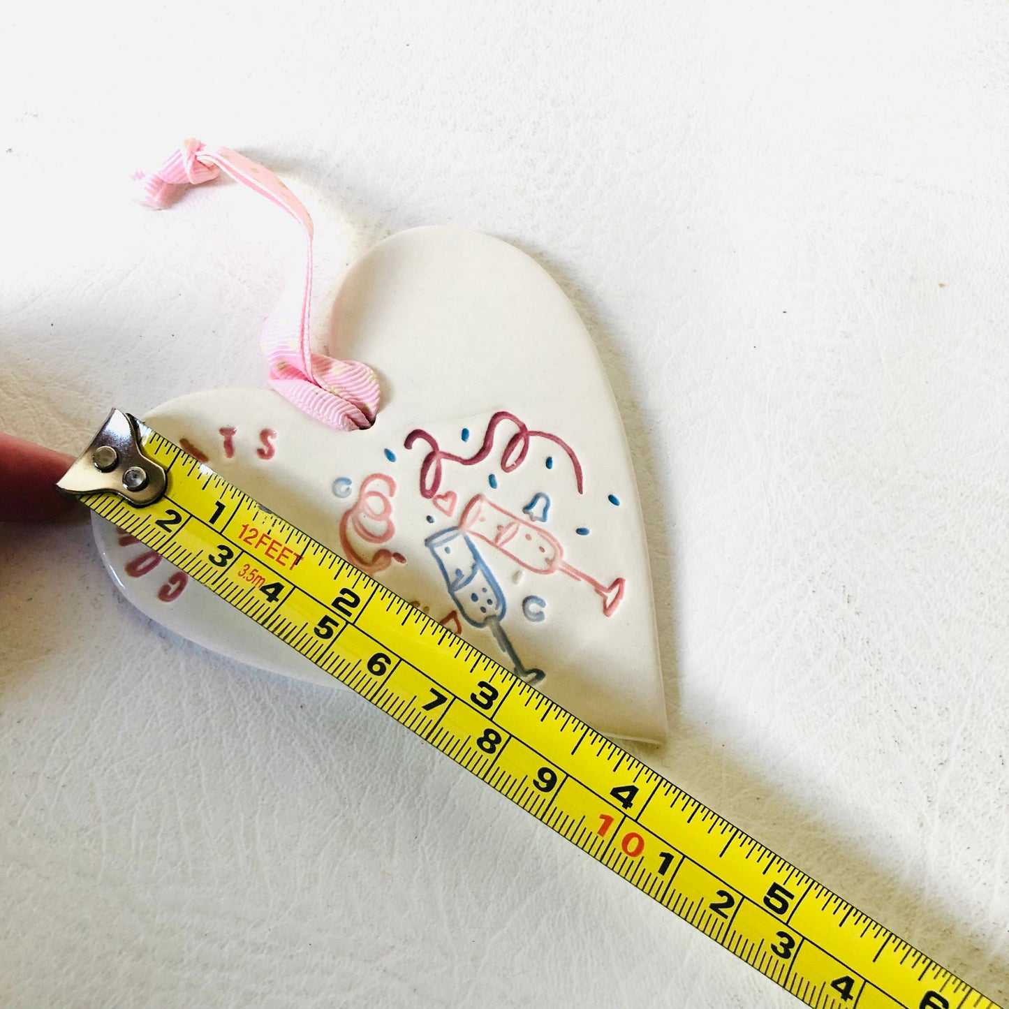 2x Ceramic Porcelain Handmade ‘Congrats’ Celebration Hearts Pink & Purple Gifts