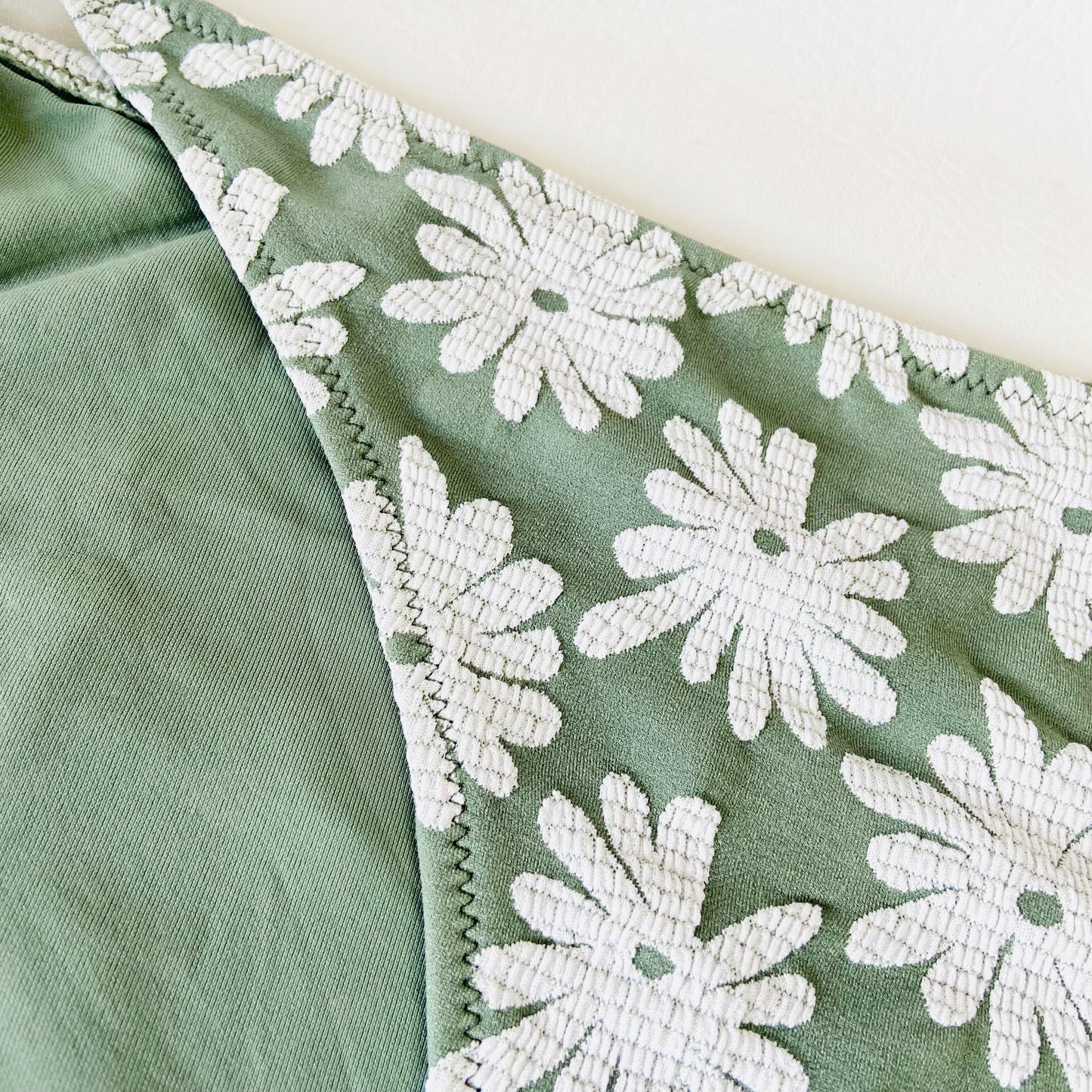 John Lewis Anyday Sage Green Jacquard Floral String Bikini Brief Size 16 NEW