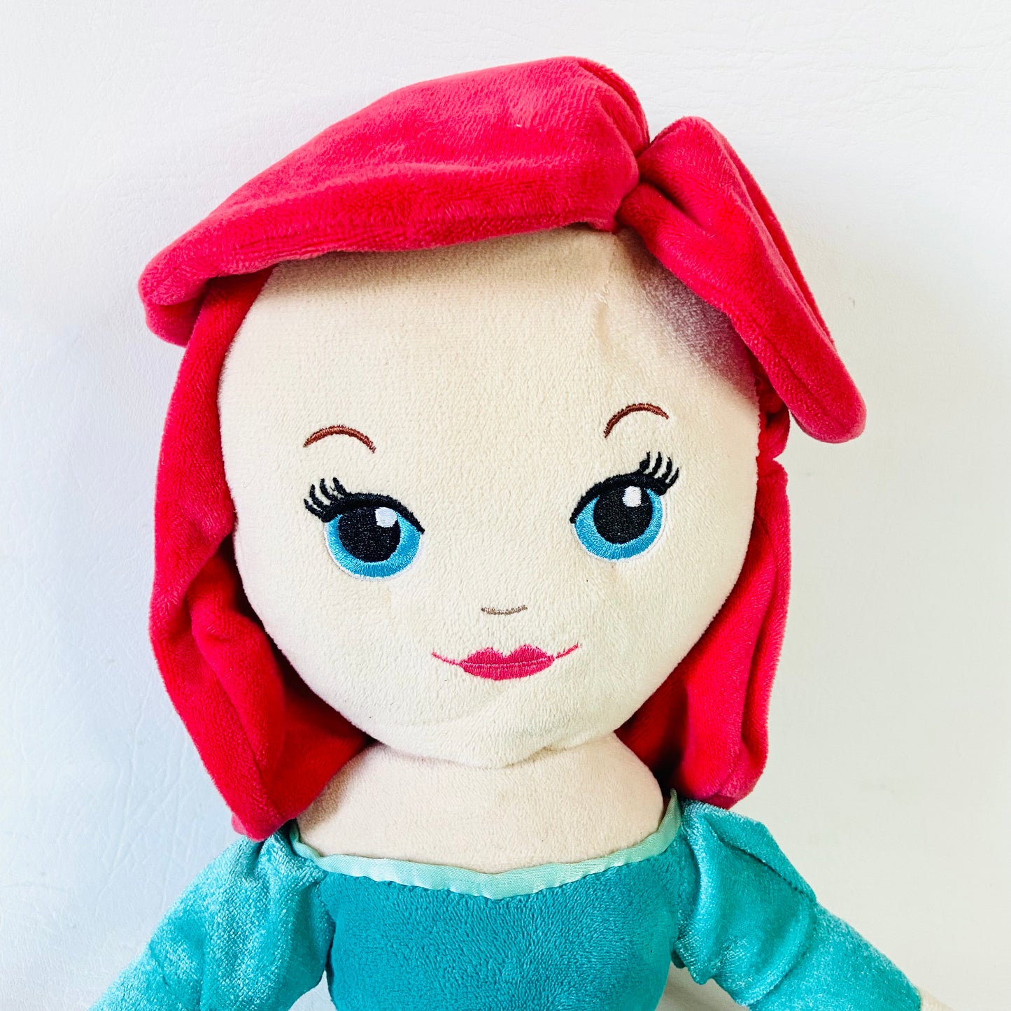 Disney The Little Mermaid Cute Princess Ariel 'Kiss The Girl' 16” Plush Soft Toy Whitehouse Leisure