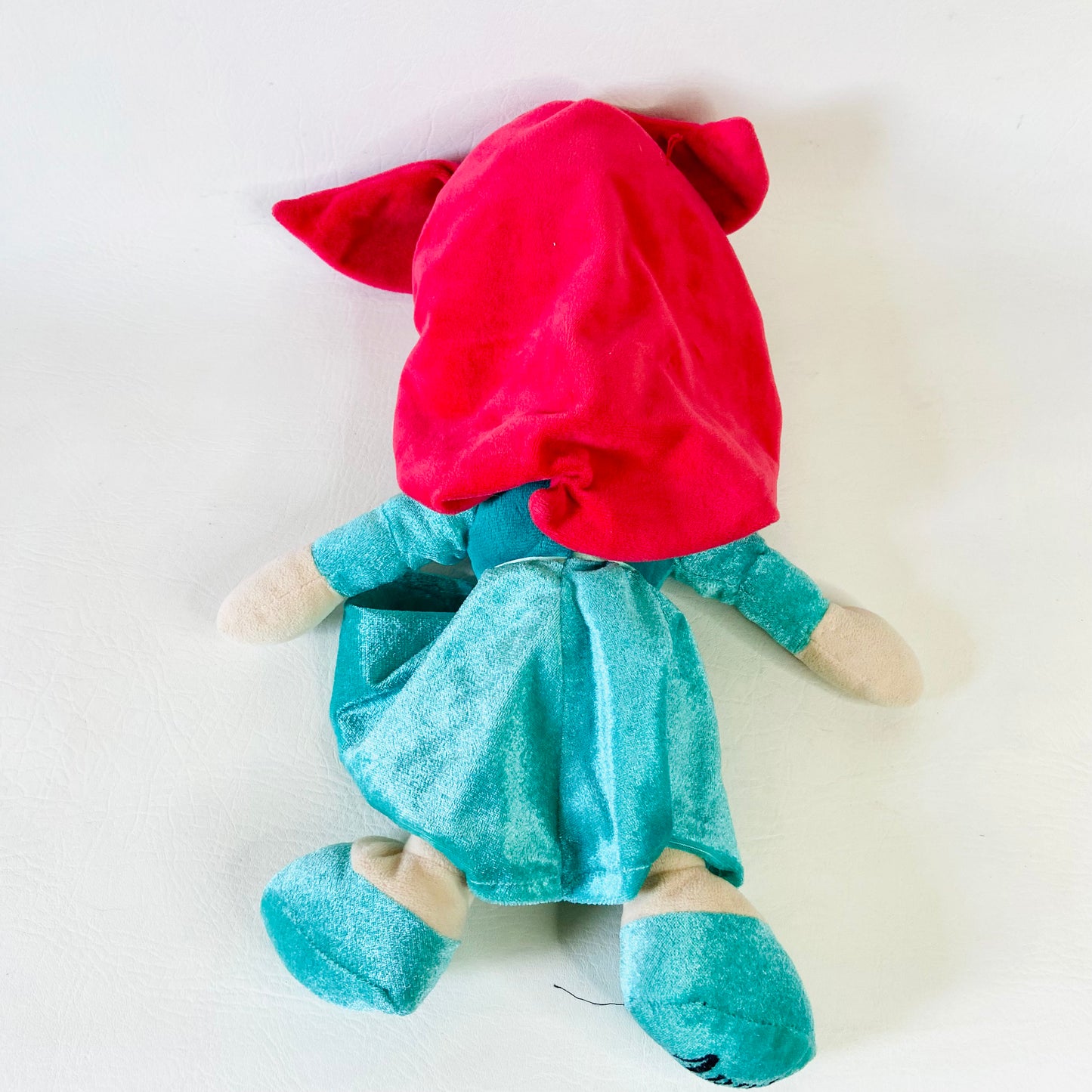 Disney The Little Mermaid Cute Princess Ariel 'Kiss The Girl' 16” Plush Soft Toy Whitehouse Leisure