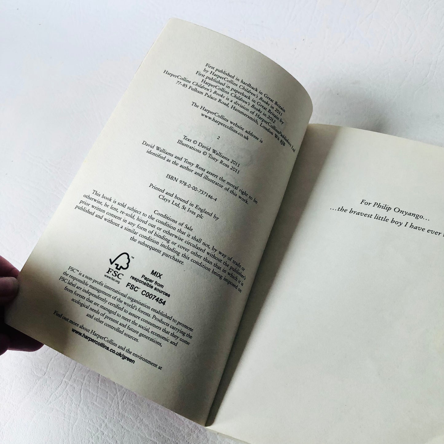 5x David Walliams Paperback Book Bundle (Ratburger / Mr Stink / Gangsta Granny / Billionaire Boy / Boy in a Dress)