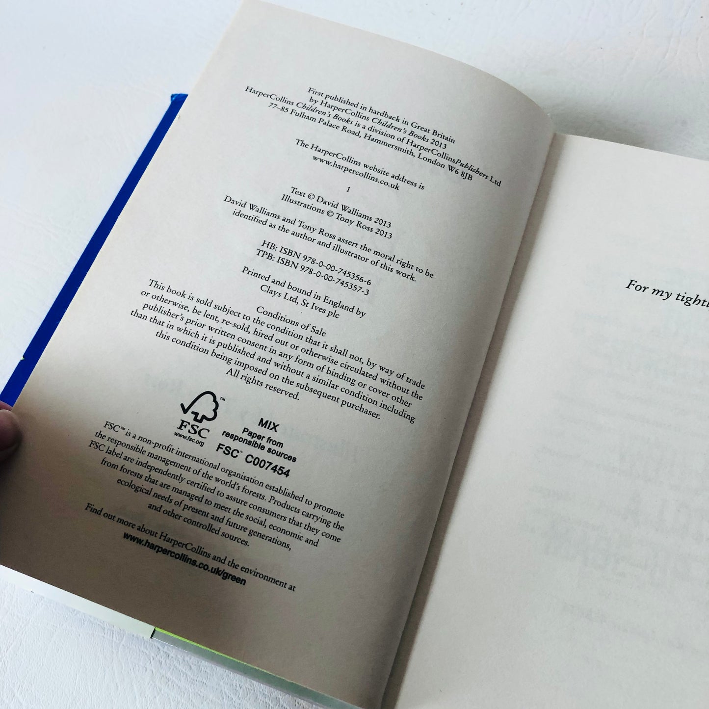 4x David Walliams Hardback Book Bundle (Demon Dentist / Awful Auntie / Bad Dad / Midnight Gang)