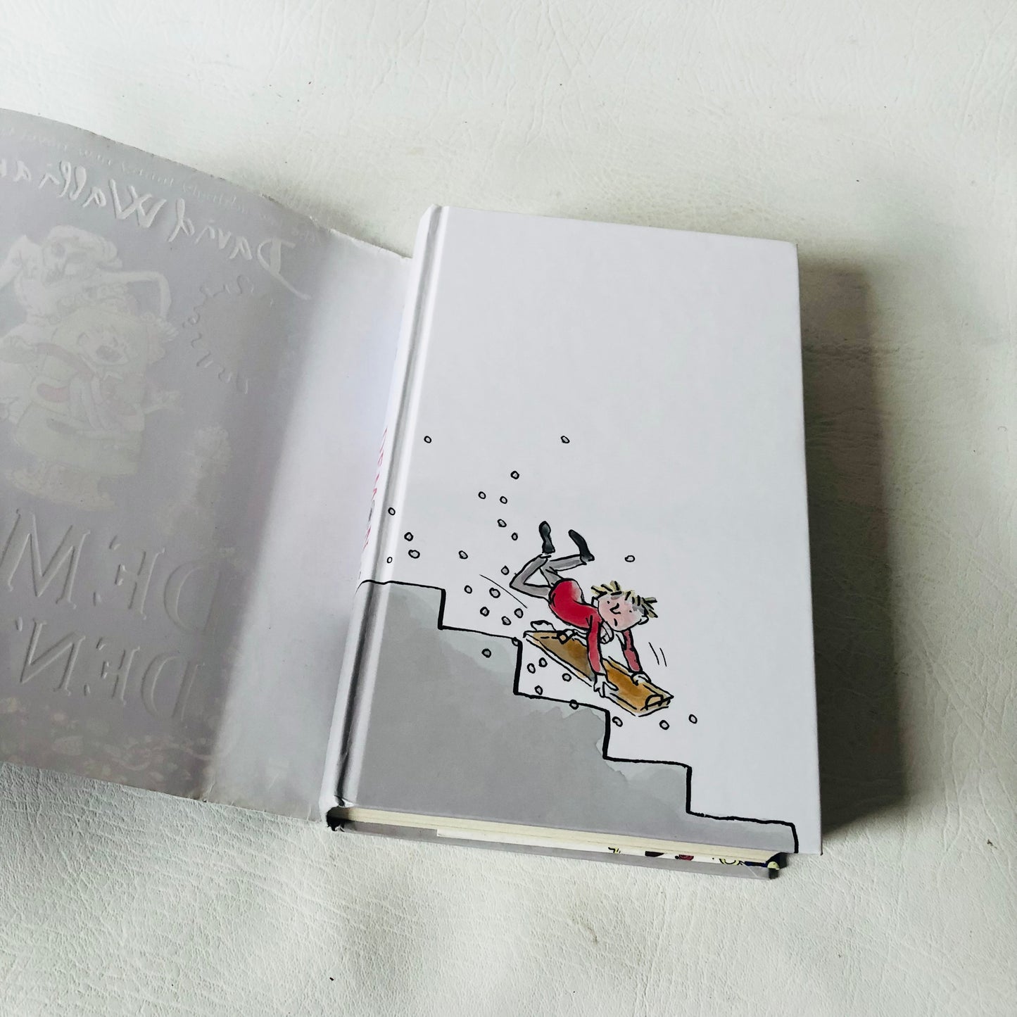 4x David Walliams Hardback Book Bundle (Demon Dentist / Awful Auntie / Bad Dad / Midnight Gang)