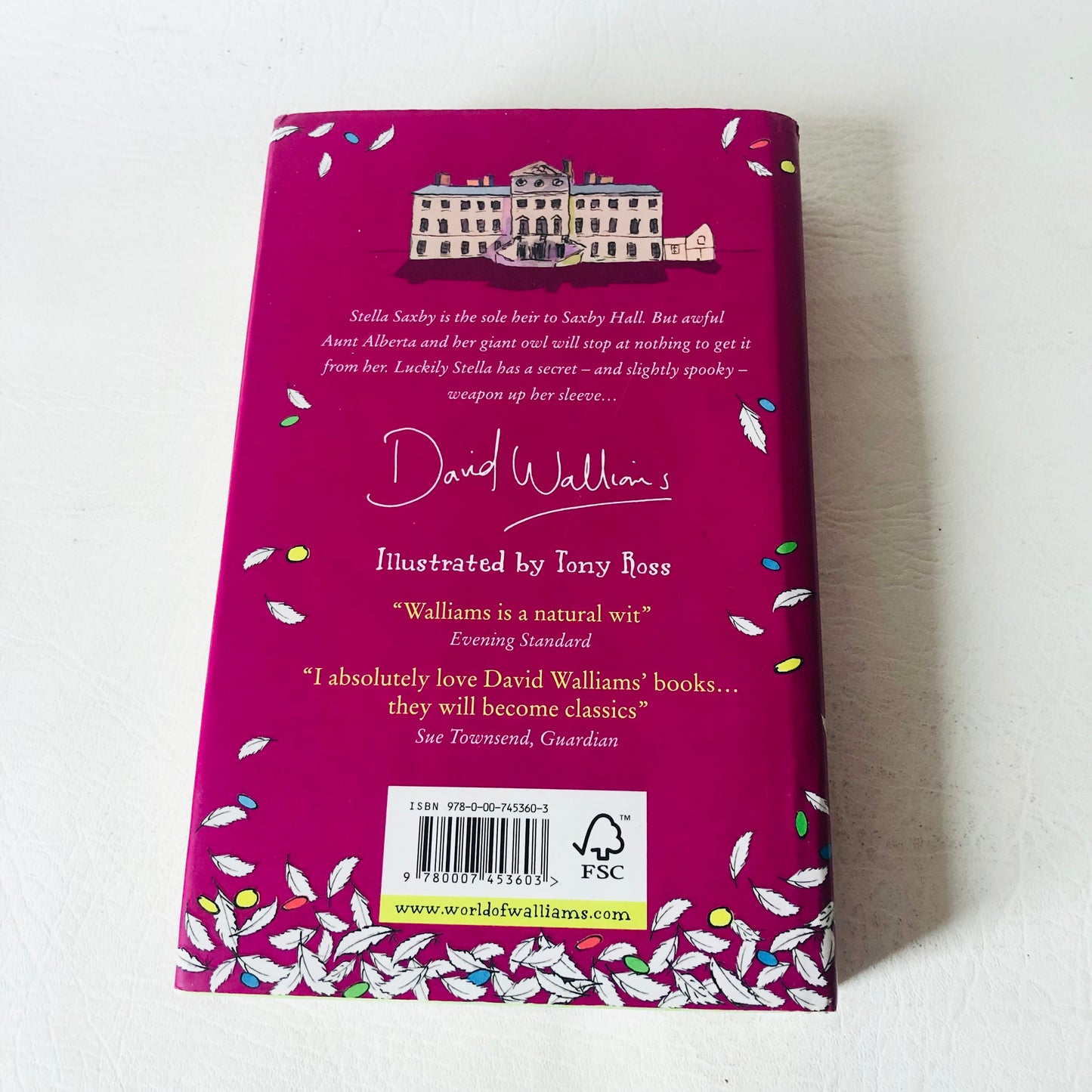 4x David Walliams Hardback Book Bundle (Demon Dentist / Awful Auntie / Bad Dad / Midnight Gang)