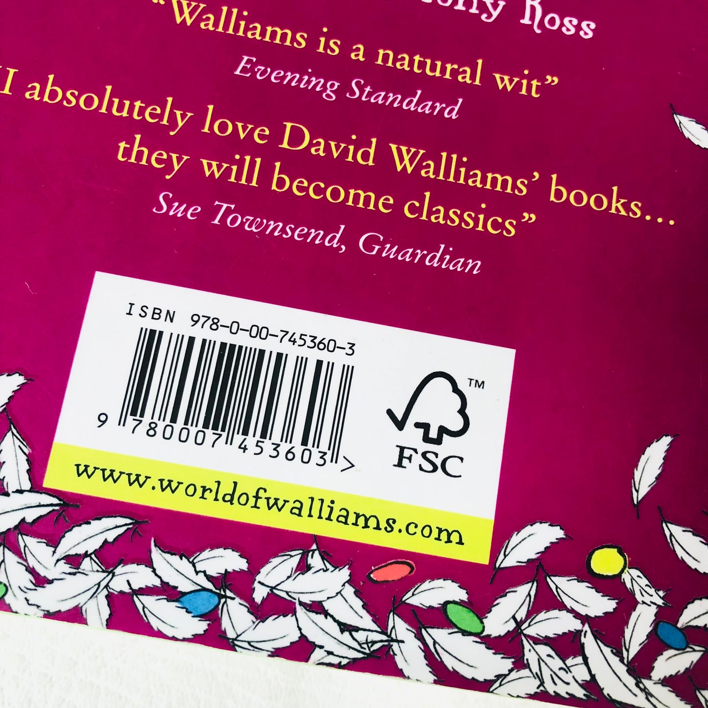 4x David Walliams Hardback Book Bundle (Demon Dentist / Awful Auntie / Bad Dad / Midnight Gang)