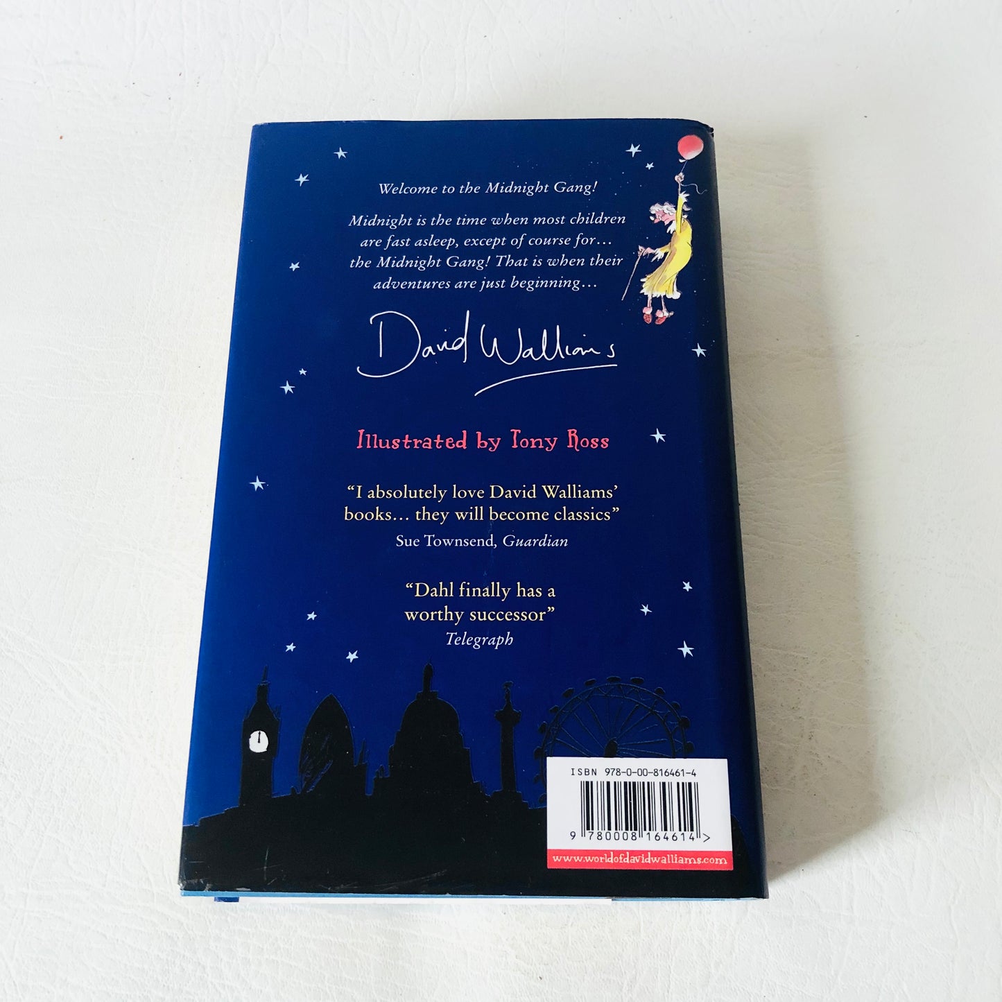 4x David Walliams Hardback Book Bundle (Demon Dentist / Awful Auntie / Bad Dad / Midnight Gang)