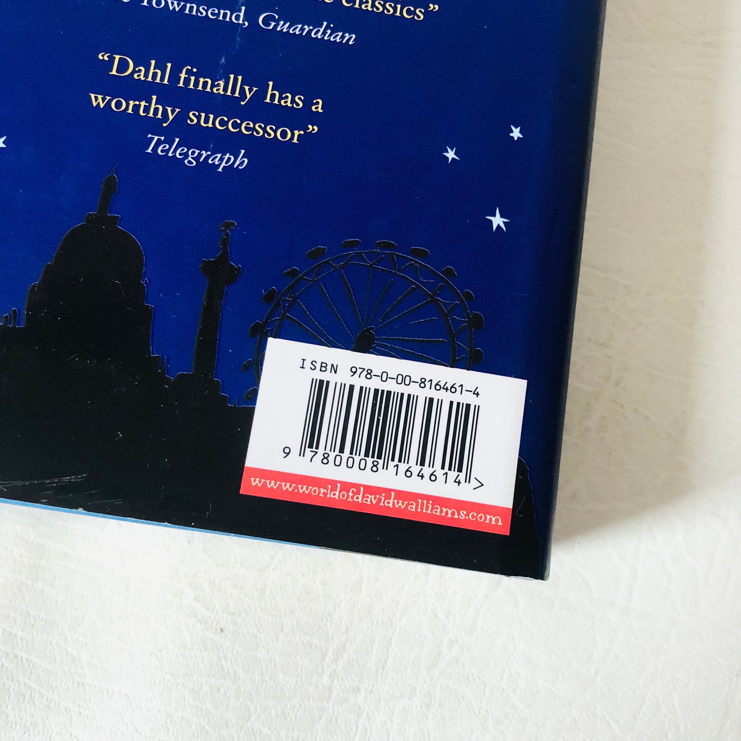 4x David Walliams Hardback Book Bundle (Demon Dentist / Awful Auntie / Bad Dad / Midnight Gang)