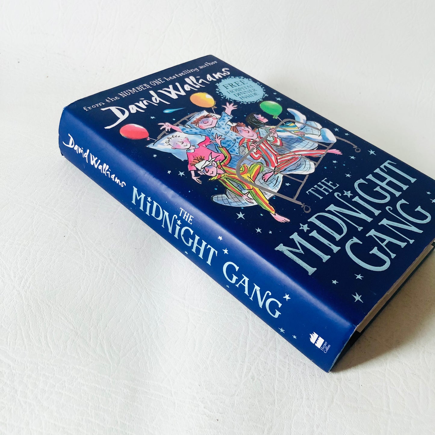 4x David Walliams Hardback Book Bundle (Demon Dentist / Awful Auntie / Bad Dad / Midnight Gang)