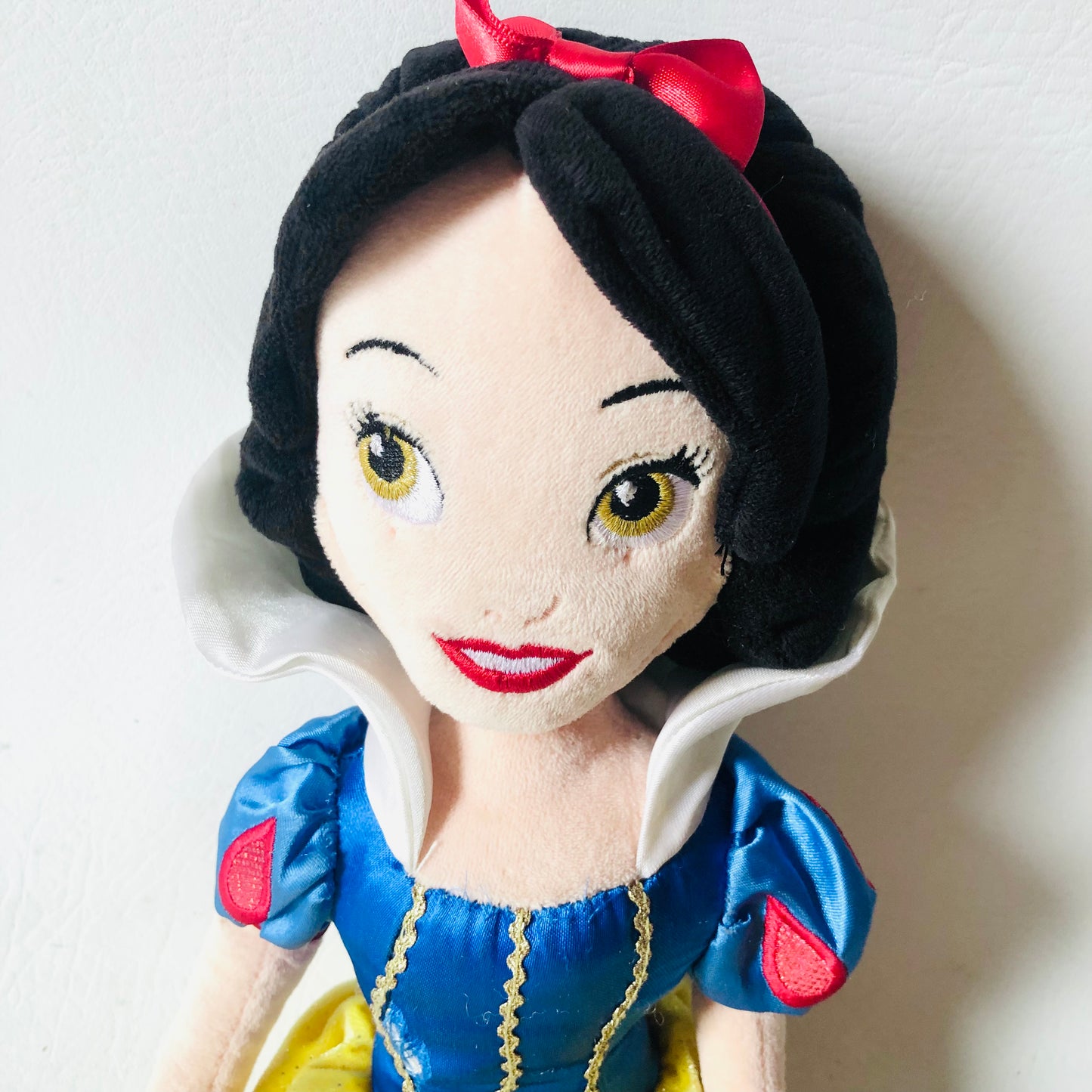 Disney Store Snow White Plush Doll 20" Princess Soft Toy Genuine Classic