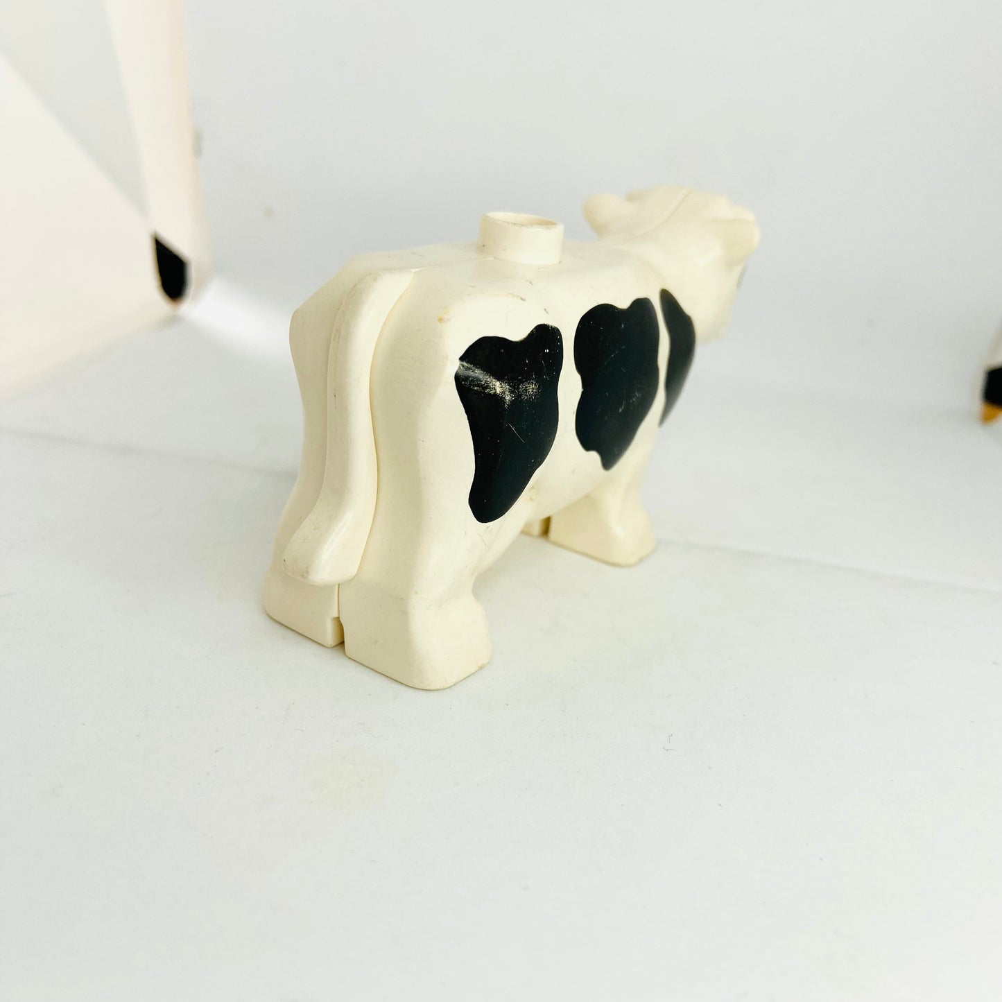 Vintage Set of 2 Duplo Lego Cow & Calf Farm Animal Figures (6679c01pb01 & 6673c01pb01) Rare 1990s