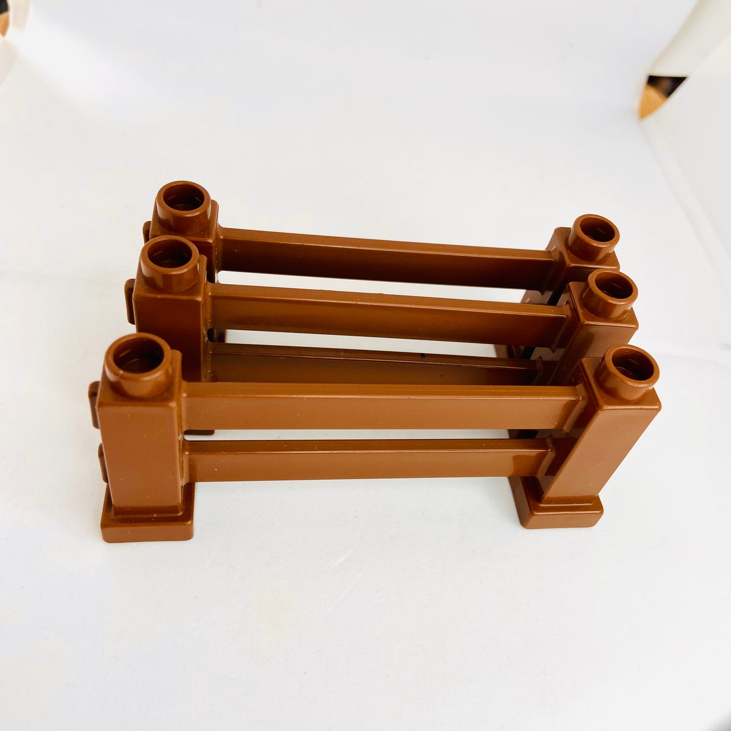 Lego Duplo Retro Small Bundle Farm Accessories Parts 3x Fences (31021) 1x Red Feeding Trough (4882)
