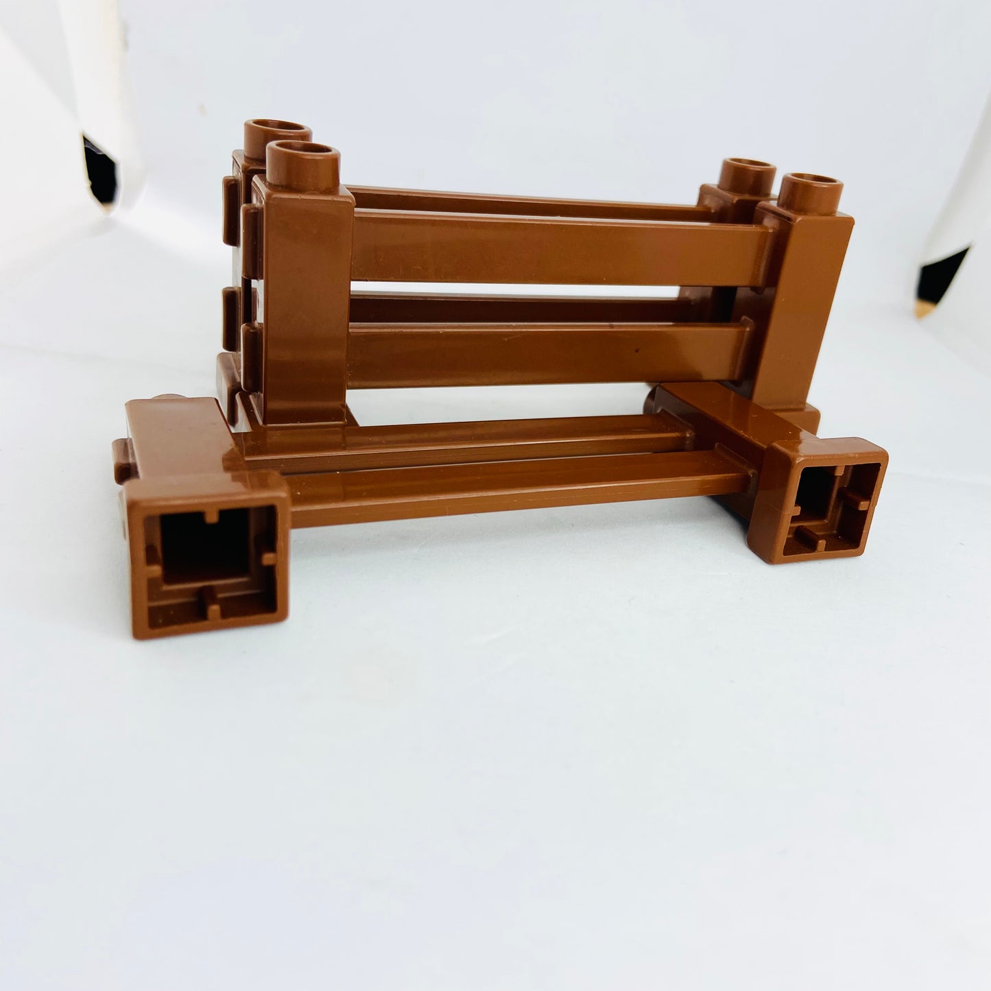 Lego Duplo Retro Small Bundle Farm Accessories Parts 3x Fences (31021) 1x Red Feeding Trough (4882)