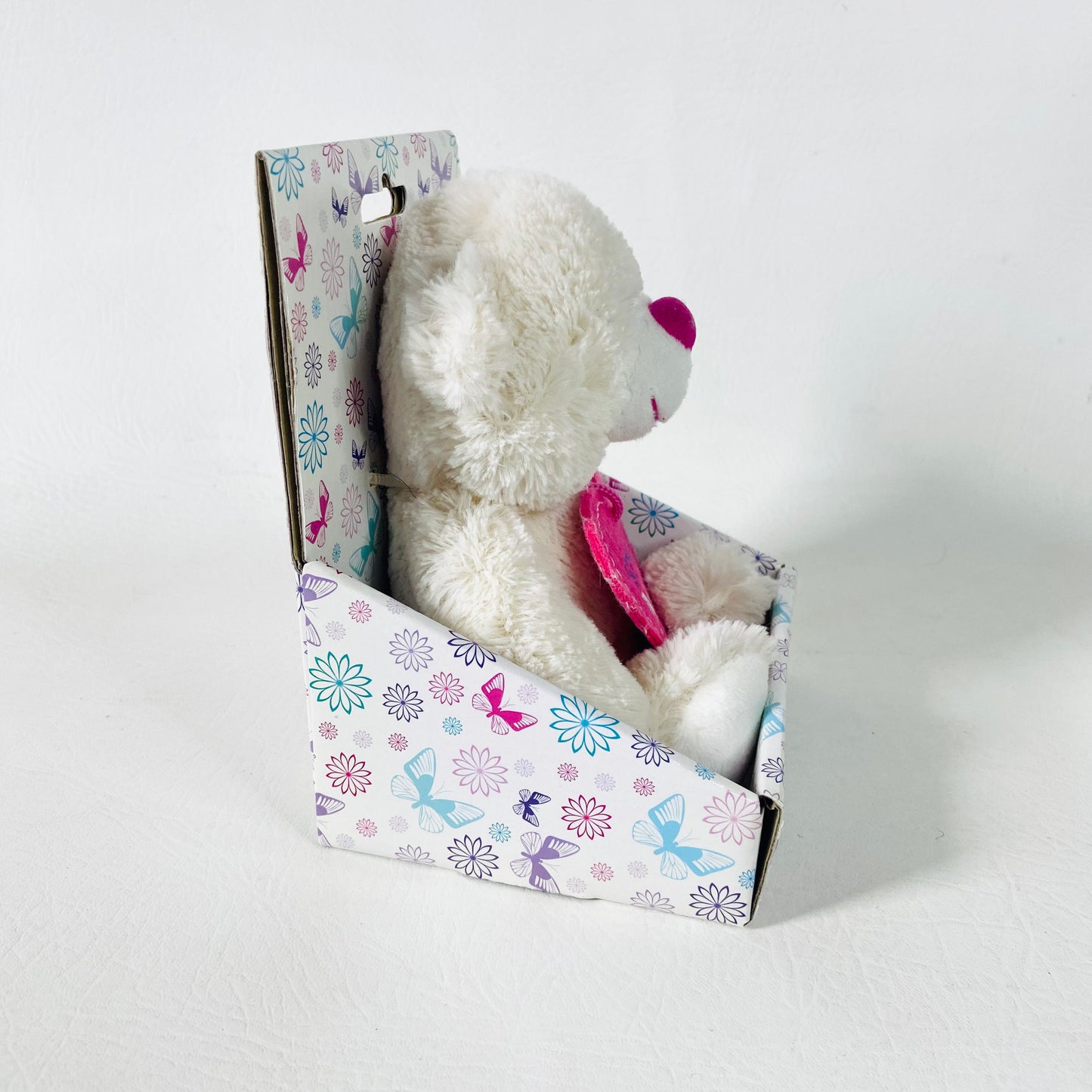 Special Mum | Cute Little Cuddly Cream / White 6" Bear | NEW in Box