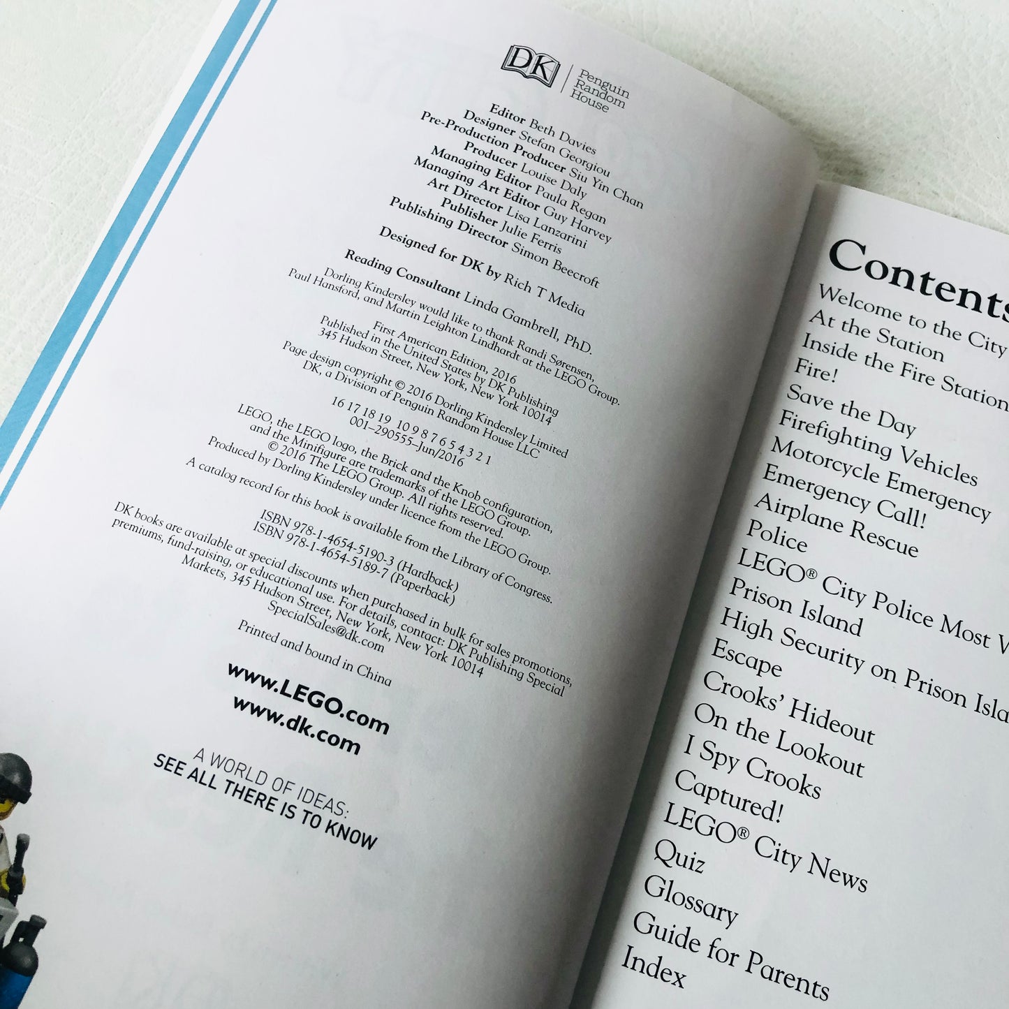 Lego City Heroes To The Rescue DK Book Esther Ripley Level 2 Reading