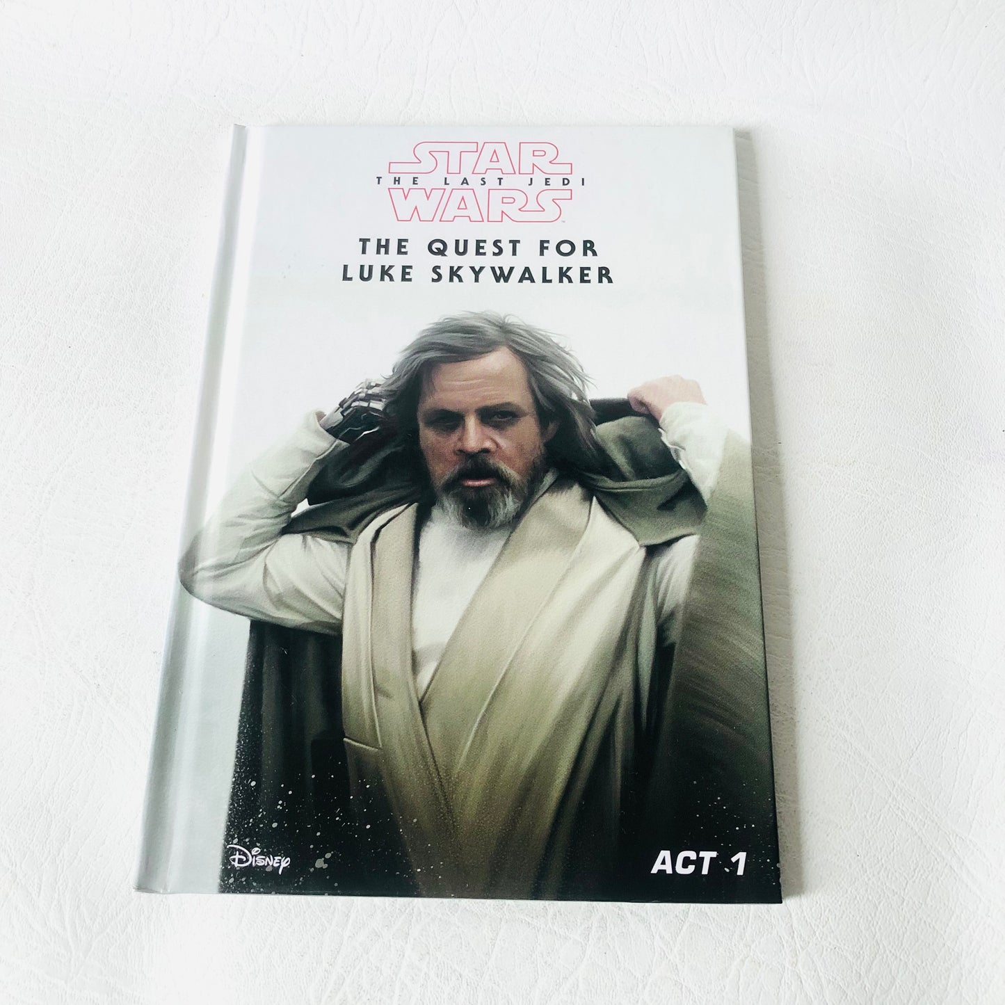 Star Wars The Last Jedi Trilogy (3 Book Set 2018) Illustrated Movie Adaption With Lightsaber projector