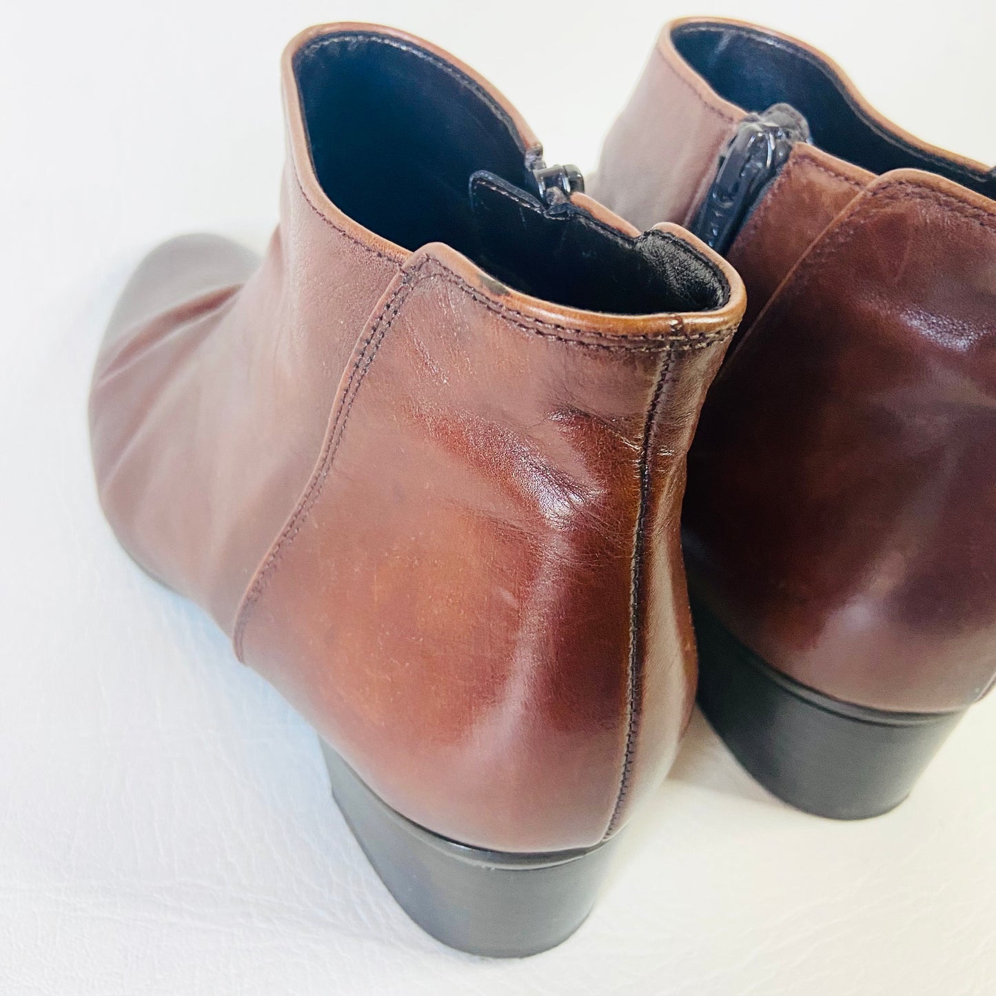 Gabor | Chocolate Brown | Soft Leather Low Heel Ankle Chelsea Boot | Size UK 7