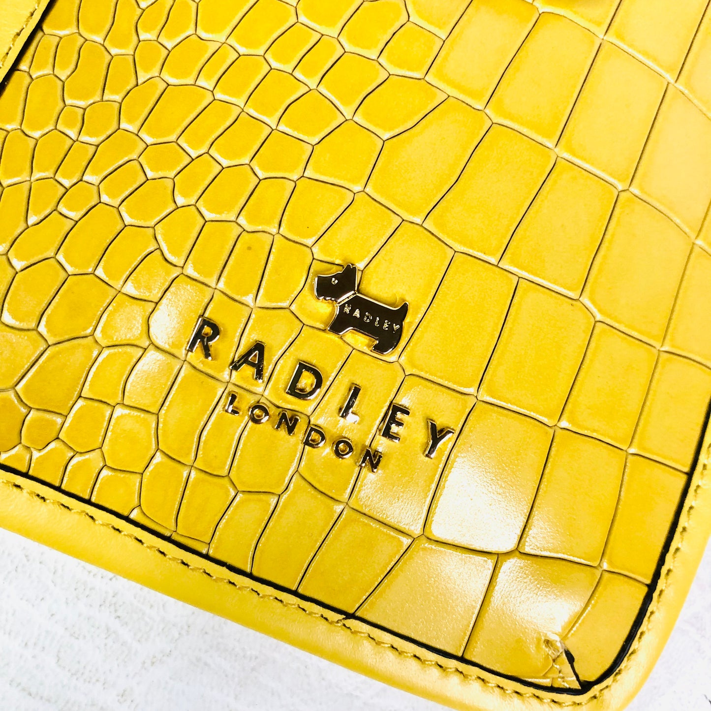 Radley London Cecil Road Mustard Yellow Leather Medium/Large Phone Crossbody Bag NEW