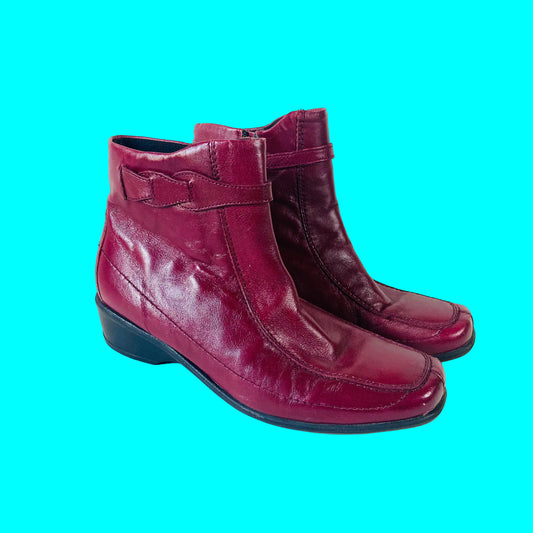 Lotus | Cherry Red Burgundy Maroon | Soft Leather Flat Ankle Boots | Size 5 (38)