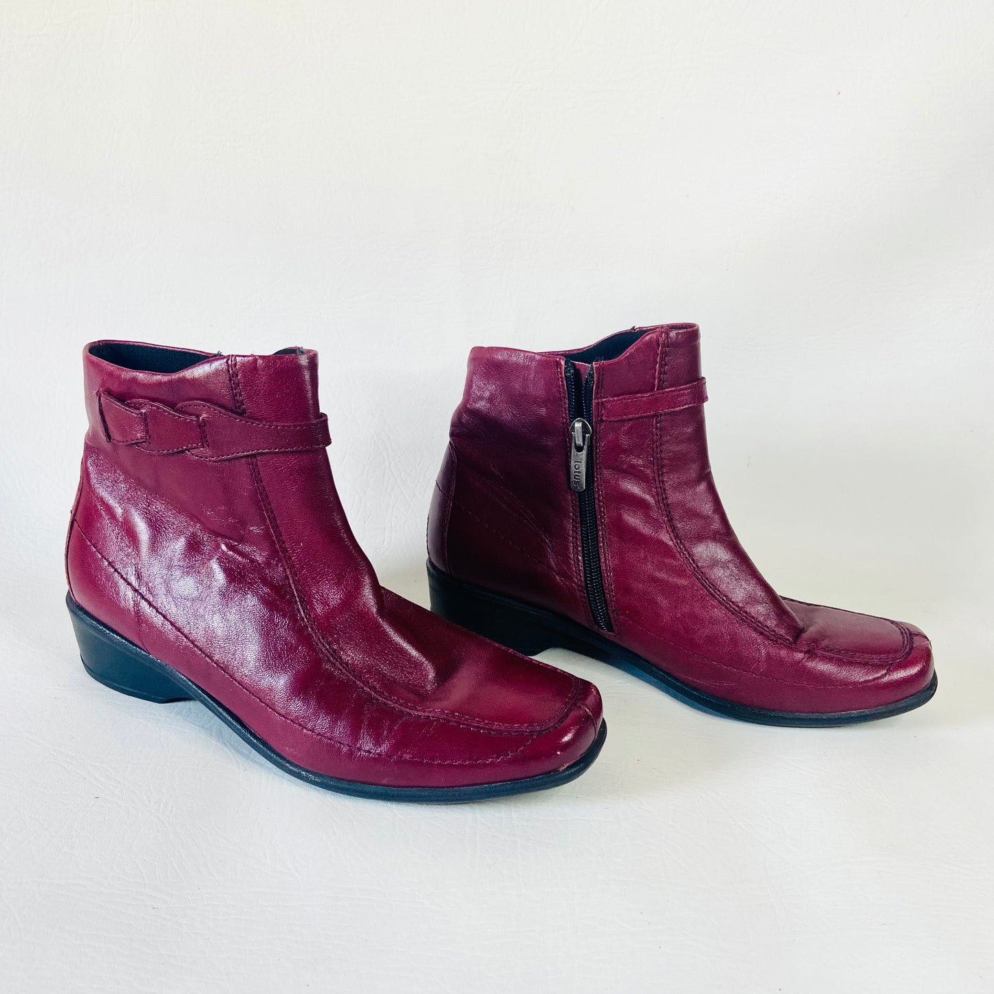 Lotus | Cherry Red Burgundy Maroon | Soft Leather Flat Ankle Boots | Size 5 (38)