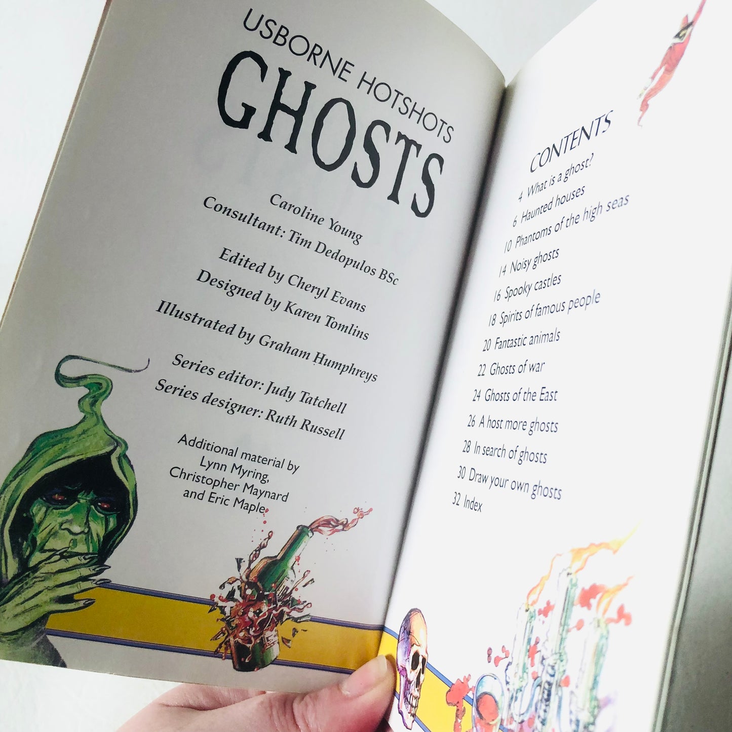 Ghosts (Usborne Hotshots), By Caroline Young Paperback Vintage 1996 Book Retro