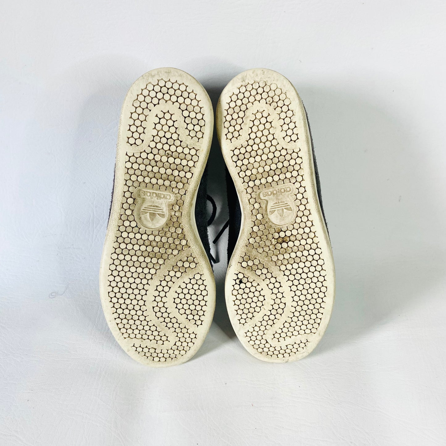 Adidas Originals | Stan Smith | Dark Grey | Suede Casual Trainers Sneaker | Mens Unisex | Size UK 5
