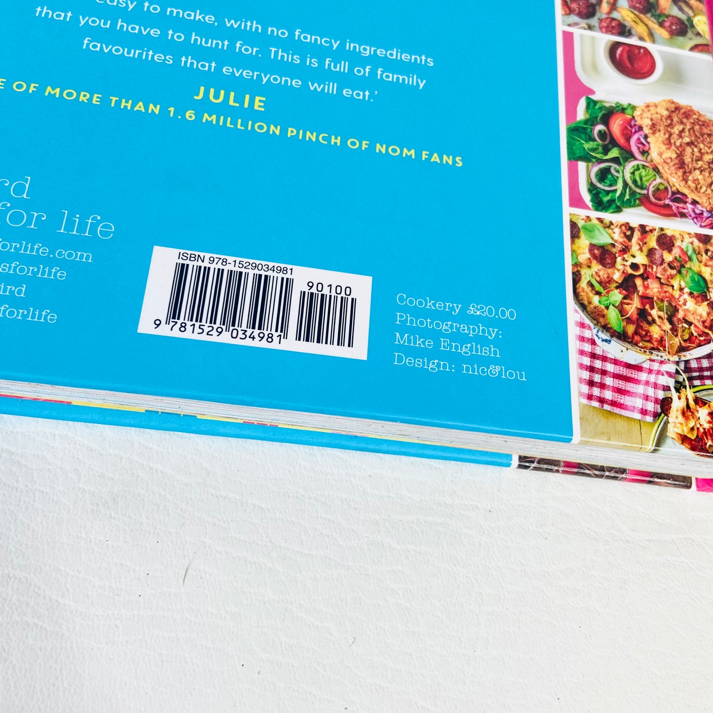 Pinch of Nom | Quick & Easy 100 Slimming Recipes | Kay Featherstone Kate Allinson |Hardback Cookbook 2020