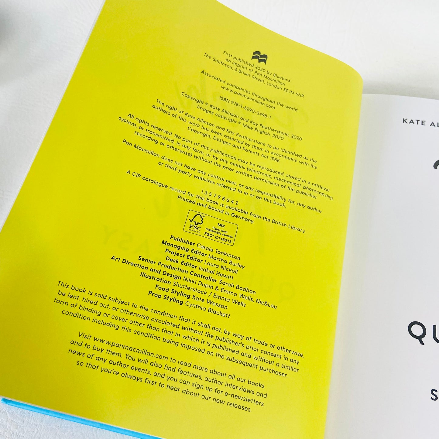 Pinch of Nom | Quick & Easy 100 Slimming Recipes | Kay Featherstone Kate Allinson |Hardback Cookbook 2020