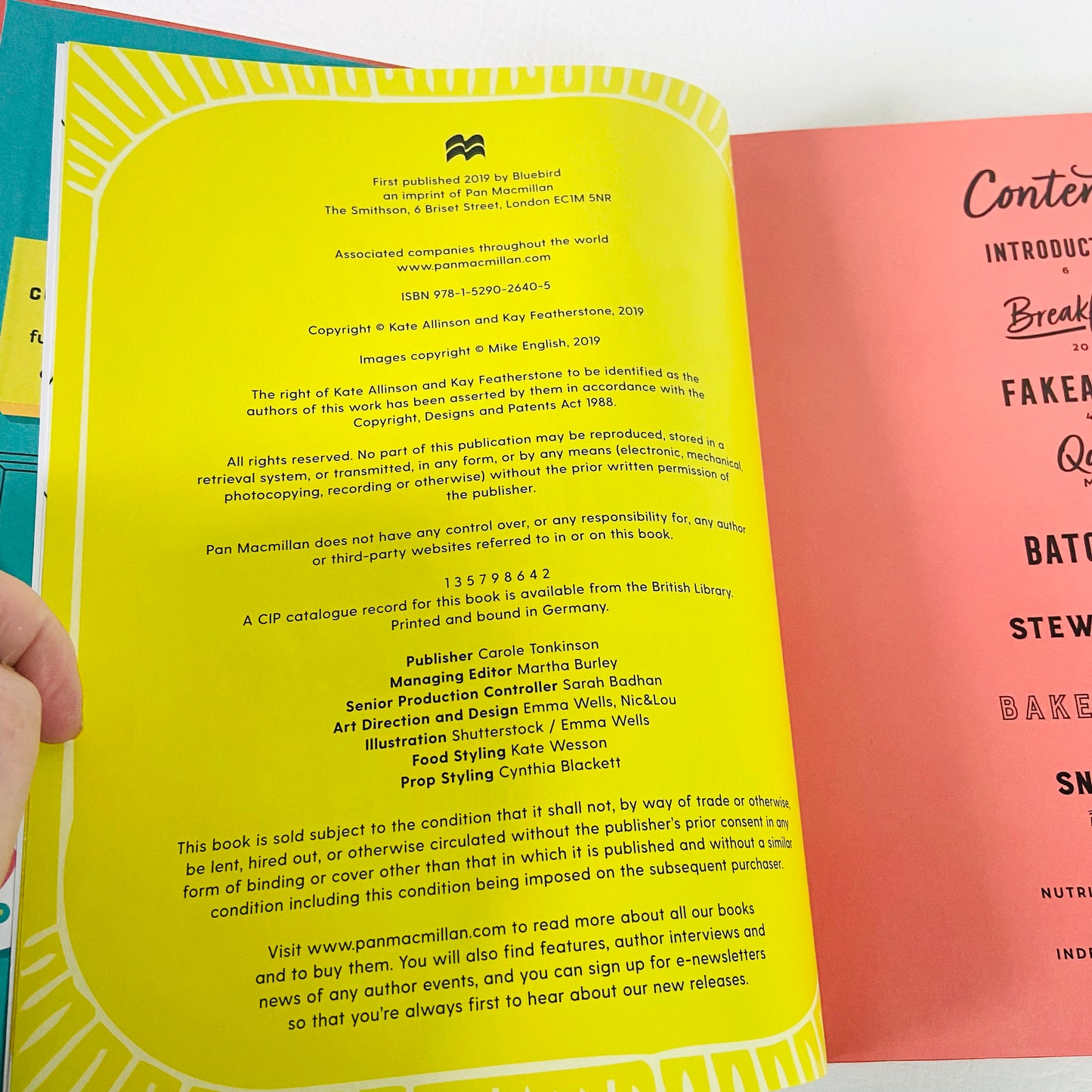 Pinch of Nom | Everyday Light 100 Slimming Recipes | Kay Featherstone Kate Allinson | Hardback Cookbook