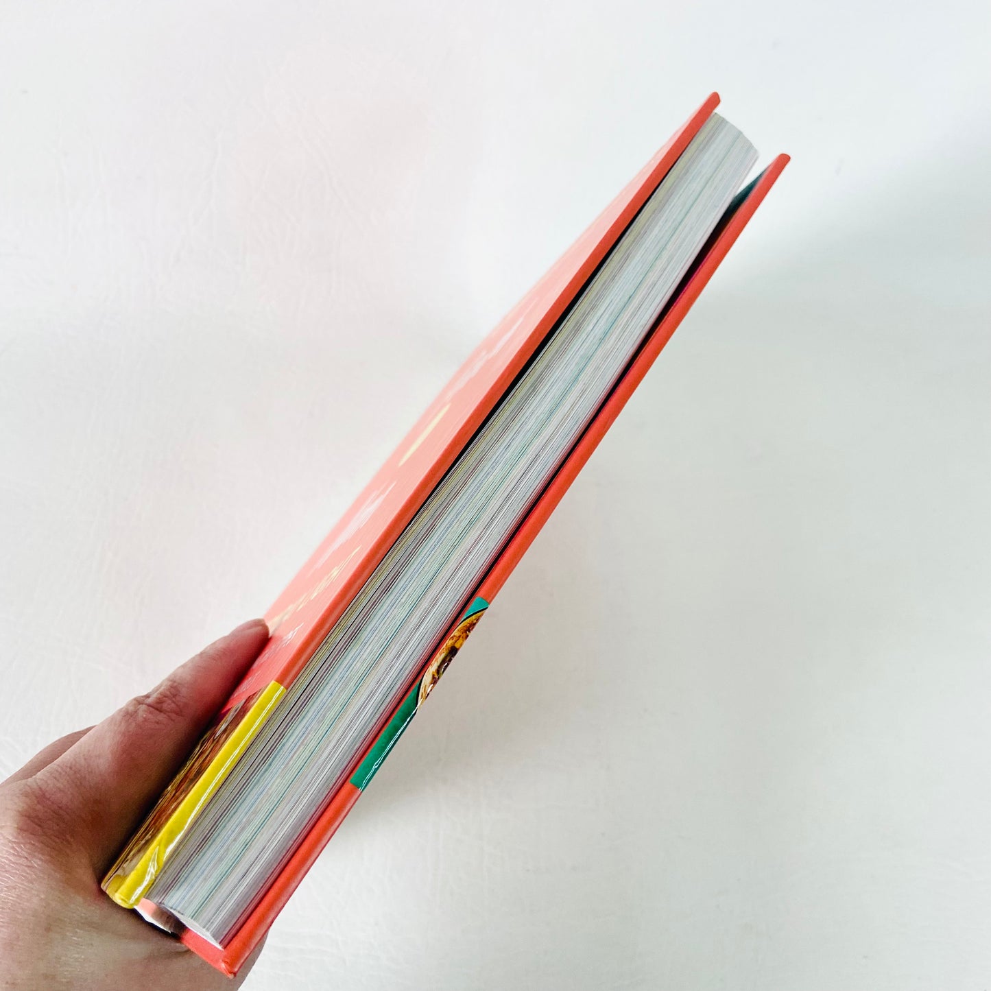 Pinch of Nom | Everyday Light 100 Slimming Recipes | Kay Featherstone Kate Allinson | Hardback Cookbook