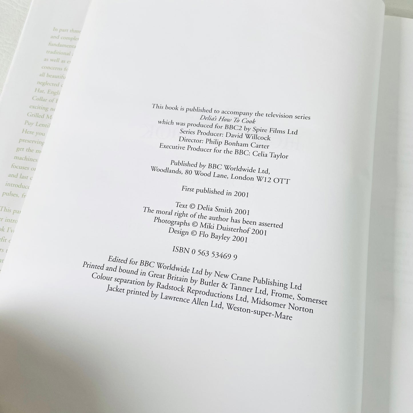 Delia Smith | Delia's How To Cook Vol 1, 2 & 3 | Hardback Cookery Books Bundle | BBC Y2K