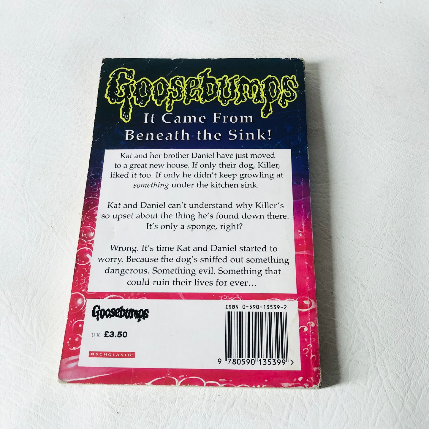 Vintage Goosebumps R.L Stine 6 Book Bundle 1990s - Kids Spooky Paperbacks