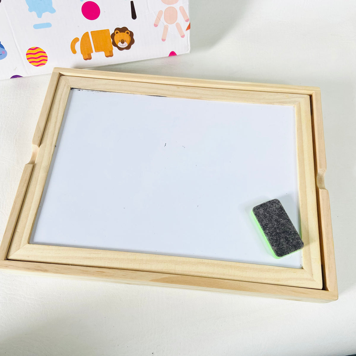 Traditional Wooden Childrens Animal Puzzle | Magnetic | Chalkboard | Whiteboard | 123 Pieces