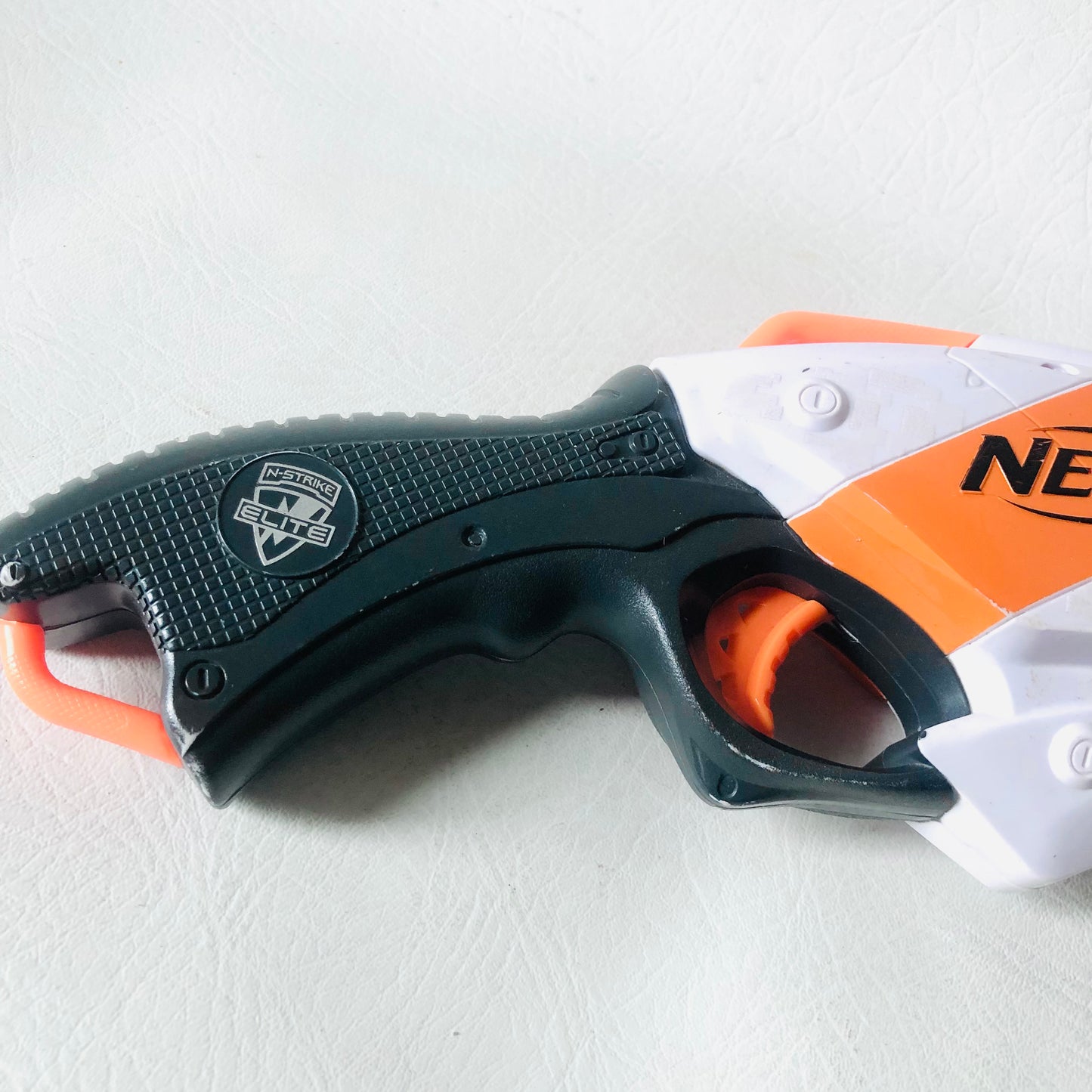 NERF N-strike Elite Rough Cut Roughcut 2 x 4 Blaster Dart Gun Double Action