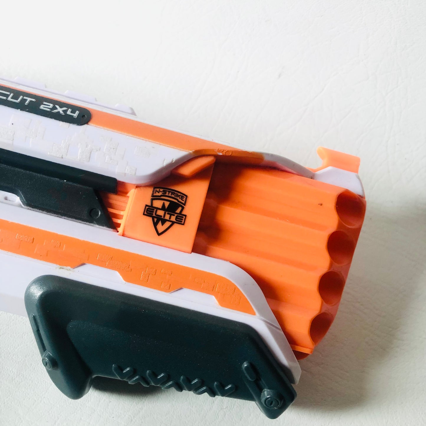 NERF N-strike Elite Rough Cut Roughcut 2 x 4 Blaster Dart Gun Double Action