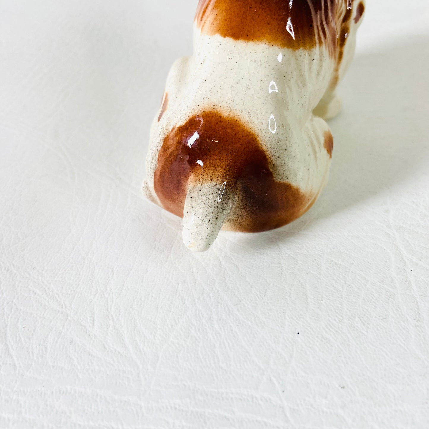 Spaniel Dog Figurine Statue Ornament | White & Brown | Vintage Bone China | 12cm