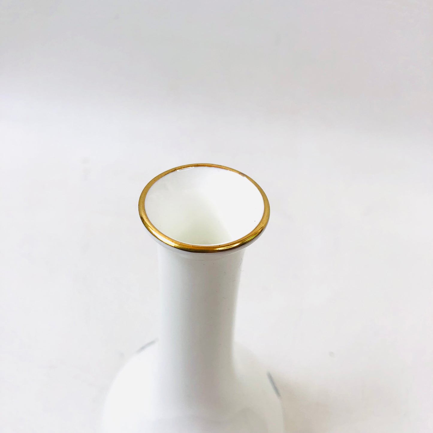 Crown Staffordshire bud vase fine China 6 inch Chelsea Manor Vintage