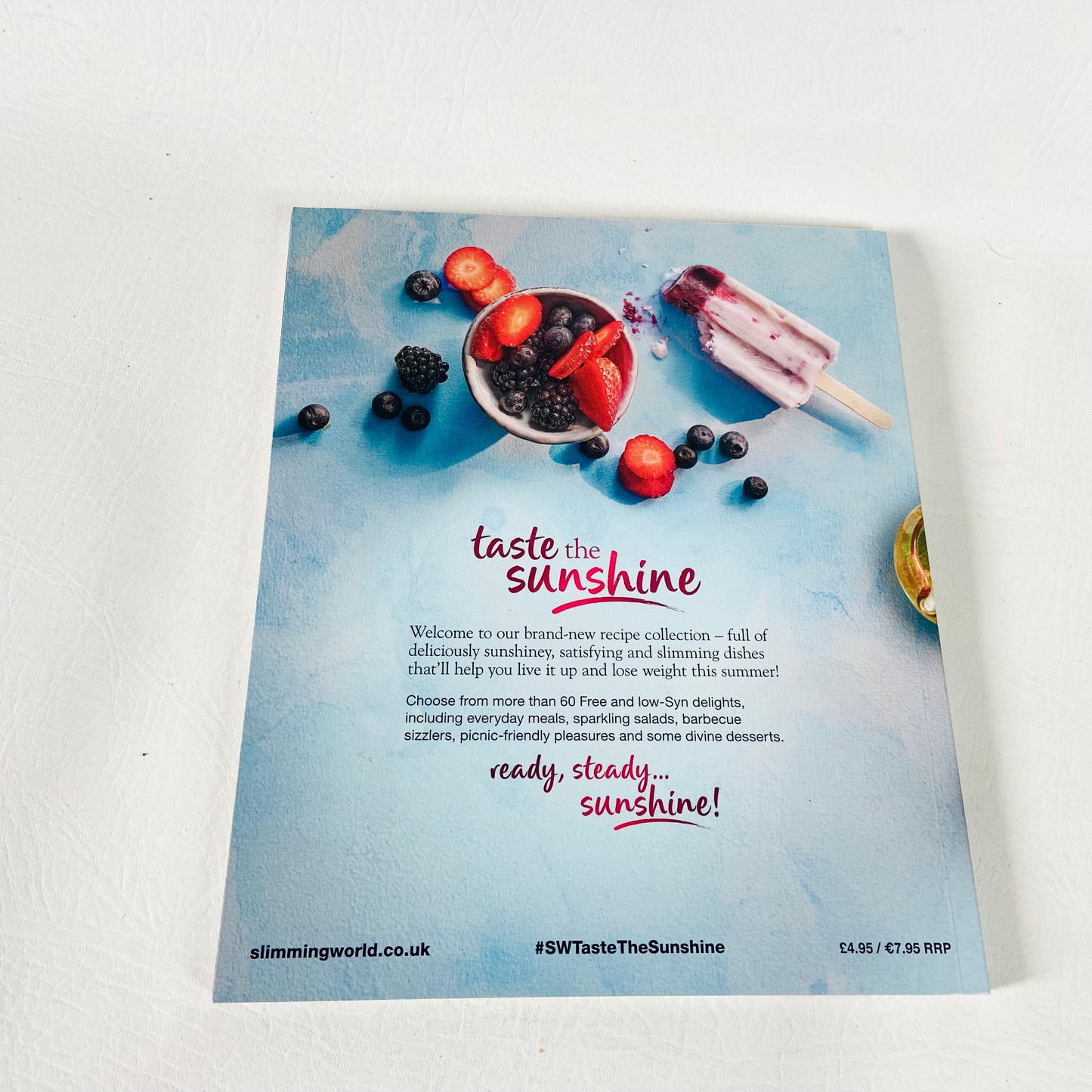 Slimming World's Taste the Sunshine | Official Recipe Cookbook | Dieting | Paperback