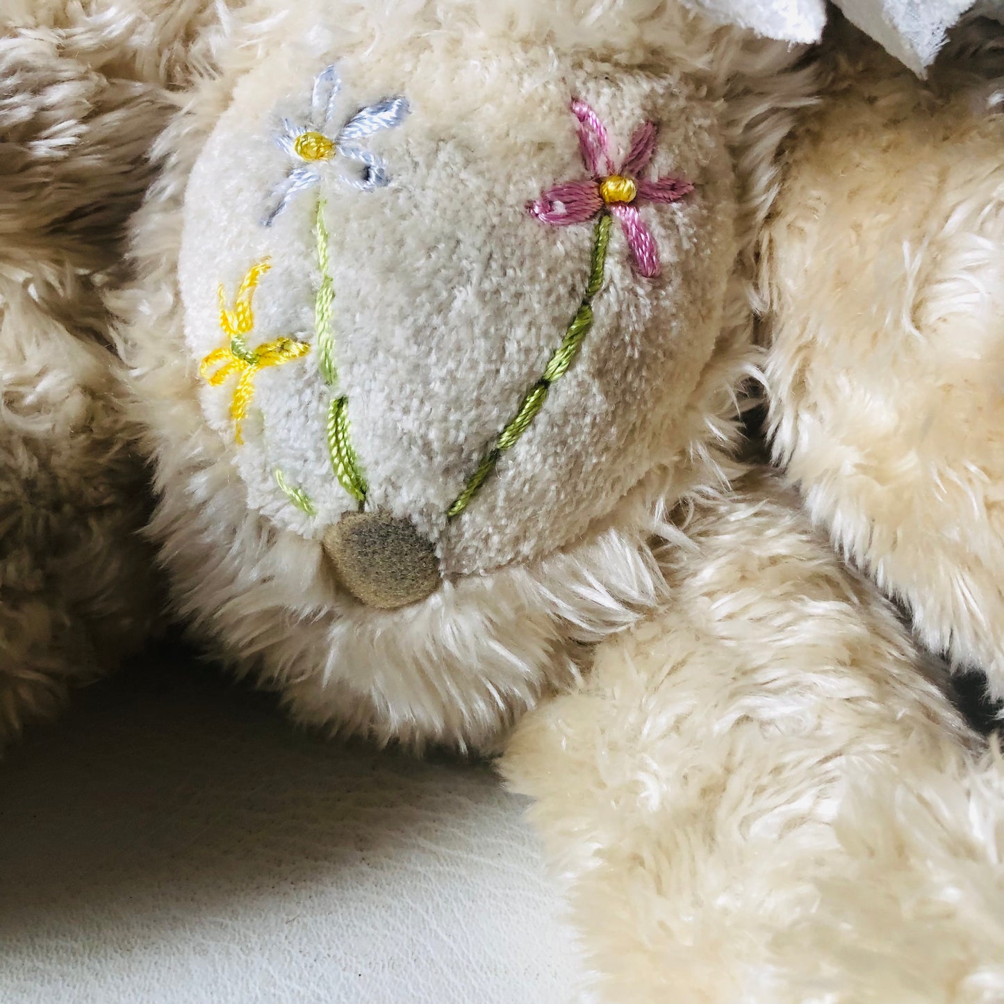 Vintage Metro Soft Toys UK Daisy 4th Limited Edition Jointed 13" Bear With Tag 2002