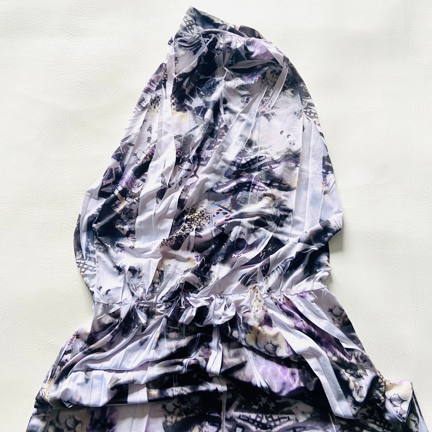 New York Laundry | Grey Lilac | Halterneck Backless Graphic Print Maxi Dress | Size S/M