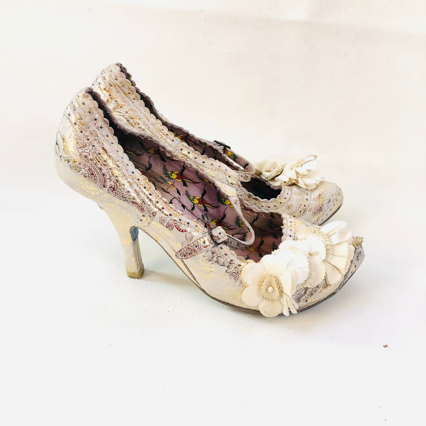 Irregular Choice Cortesan Floral Bar Wedding Court Shoes UK 8 White & Gold Heels