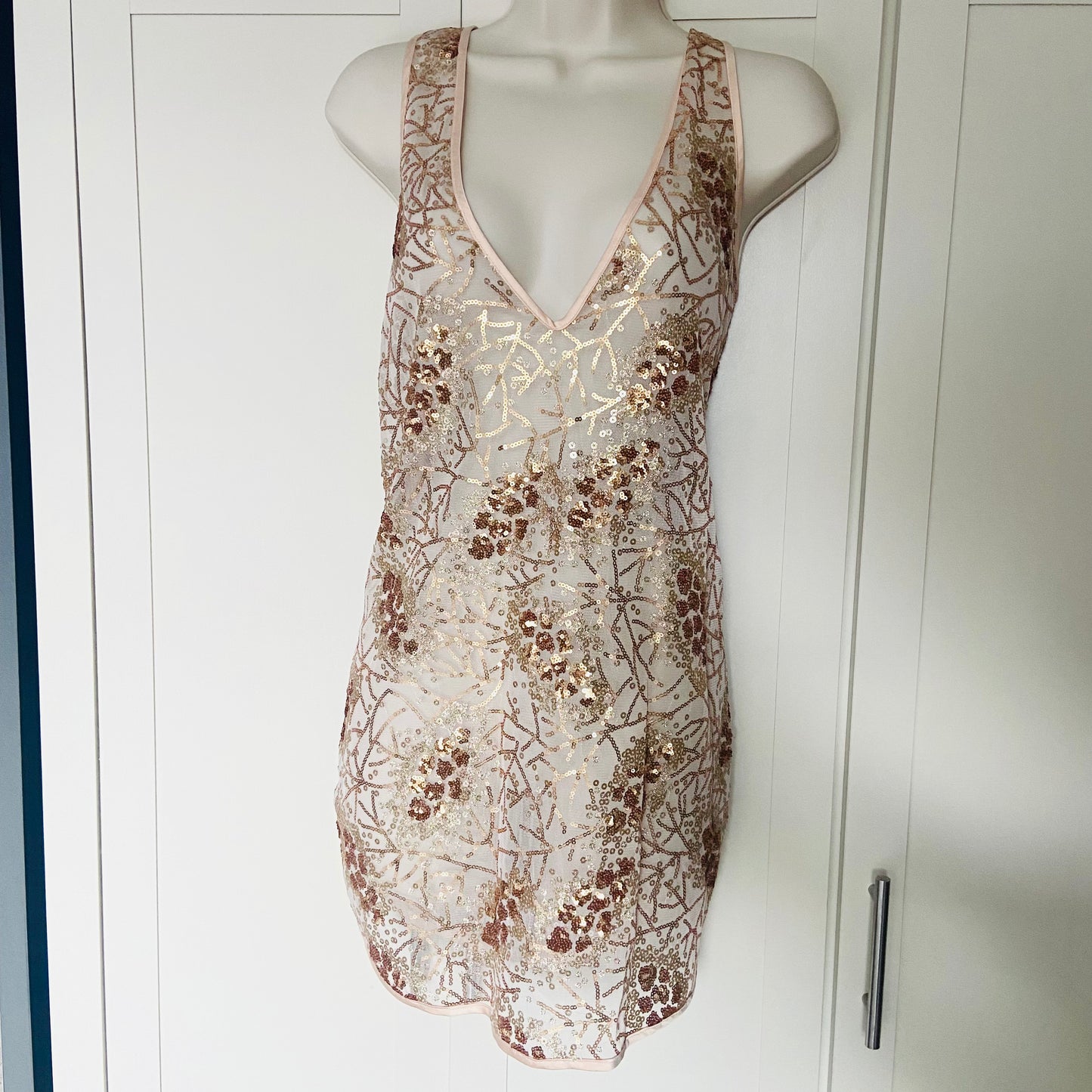 Wolf & Whistle Swimwear Gold Sequin Beach Cover Up Tank Top Size 10 NEW