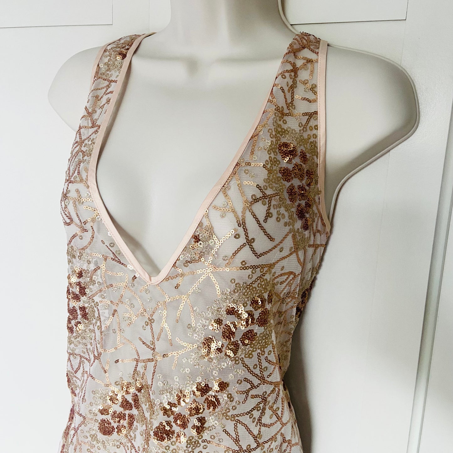 Wolf & Whistle Swimwear Gold Sequin Beach Cover Up Tank Top Size 10 NEW